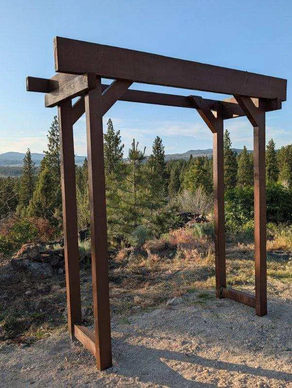 Arch - Wooden