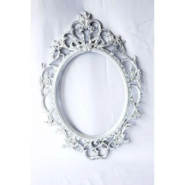 Silver Antique Oval Frame