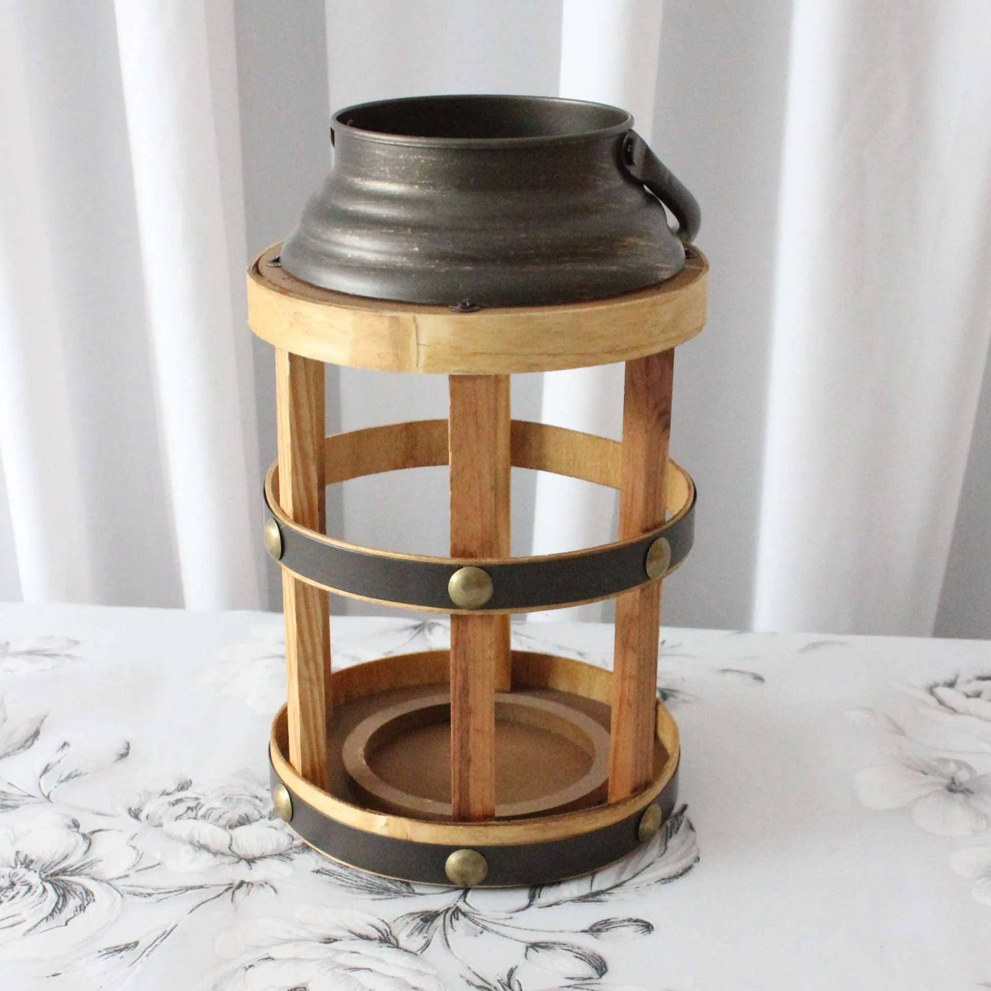 Lanterns - Wooden