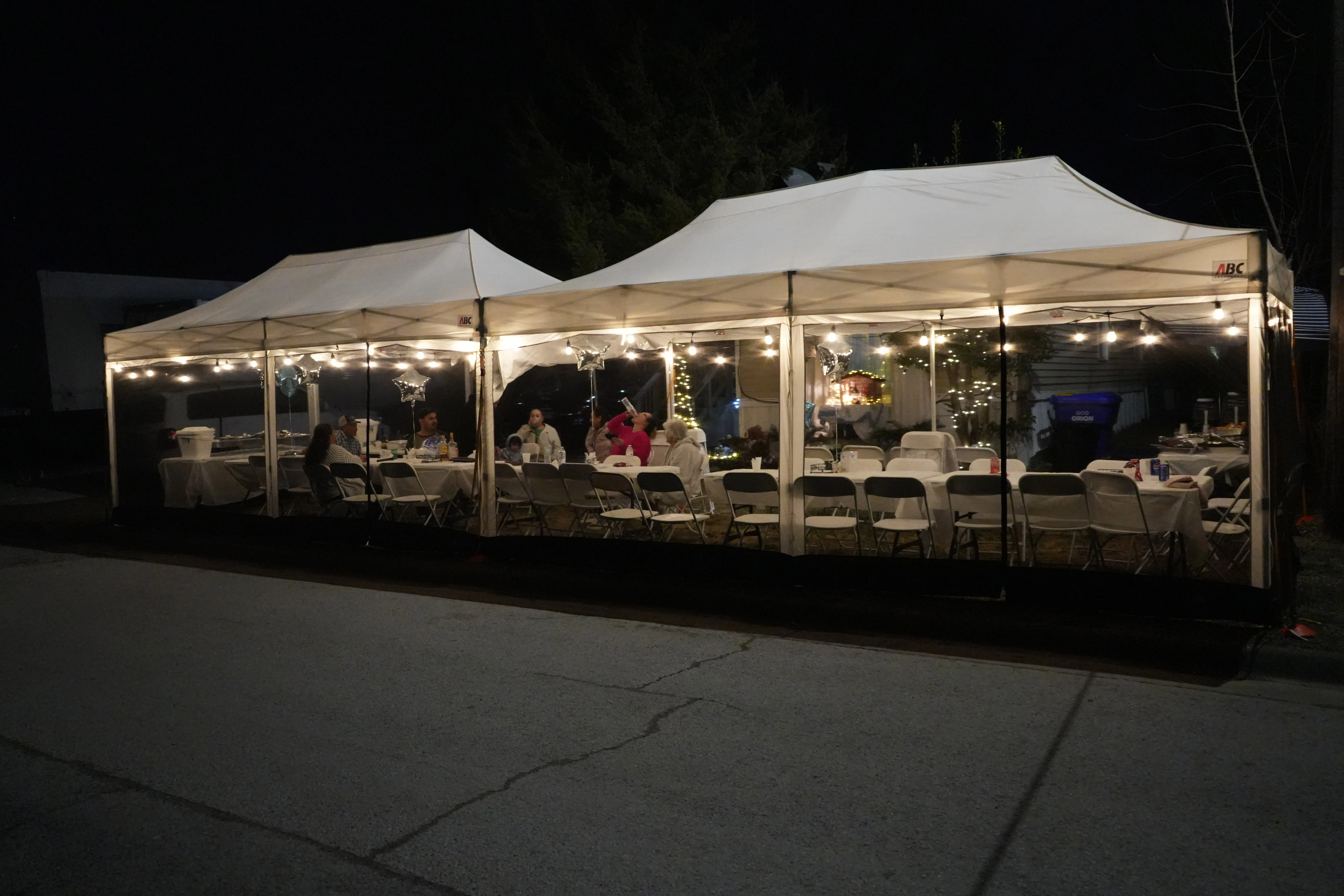 Mesh walls (popup Tent)