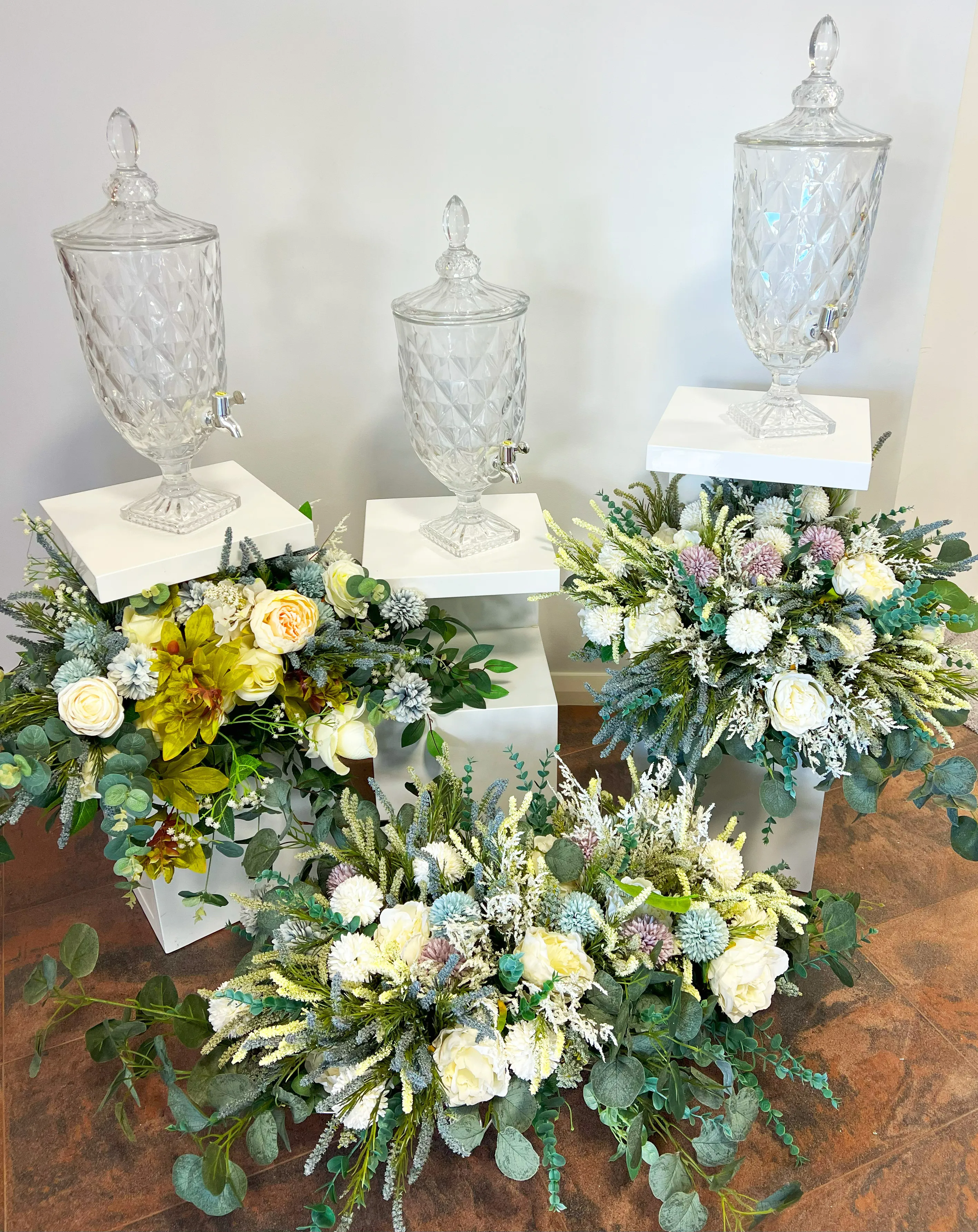 Dinner Parties , Baymaries , Dispensers