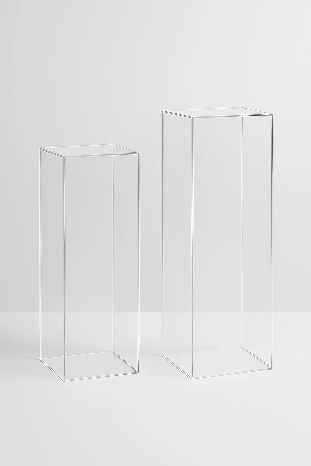 Clear Acrylic Plinth