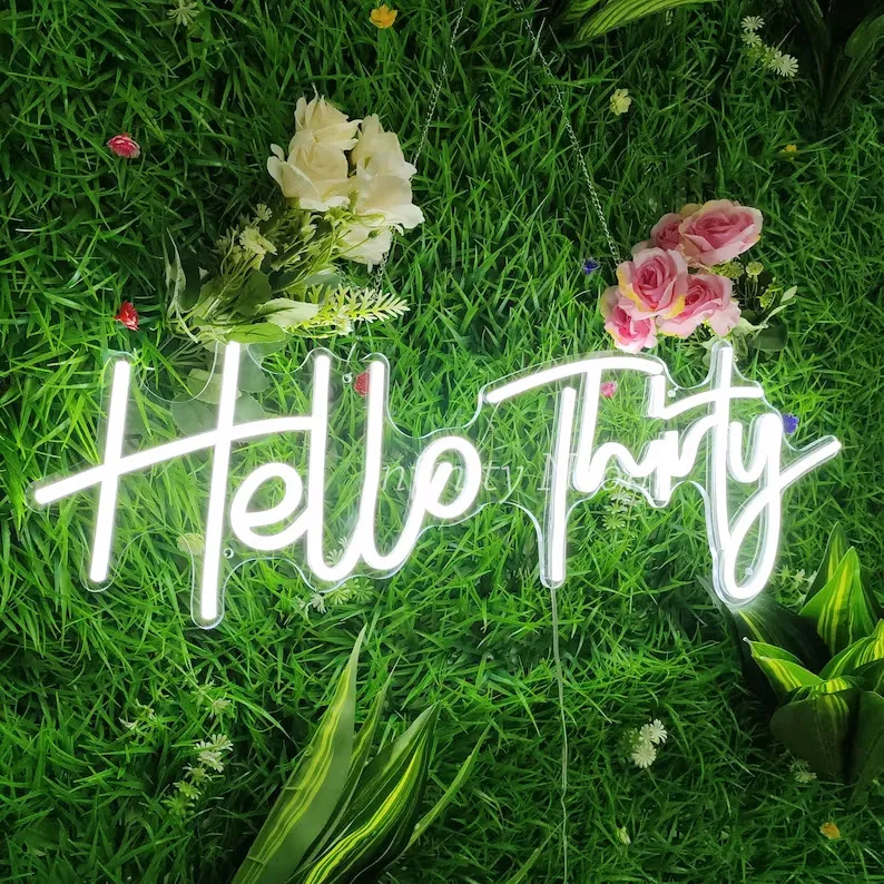 Neon sing Hello Thirty