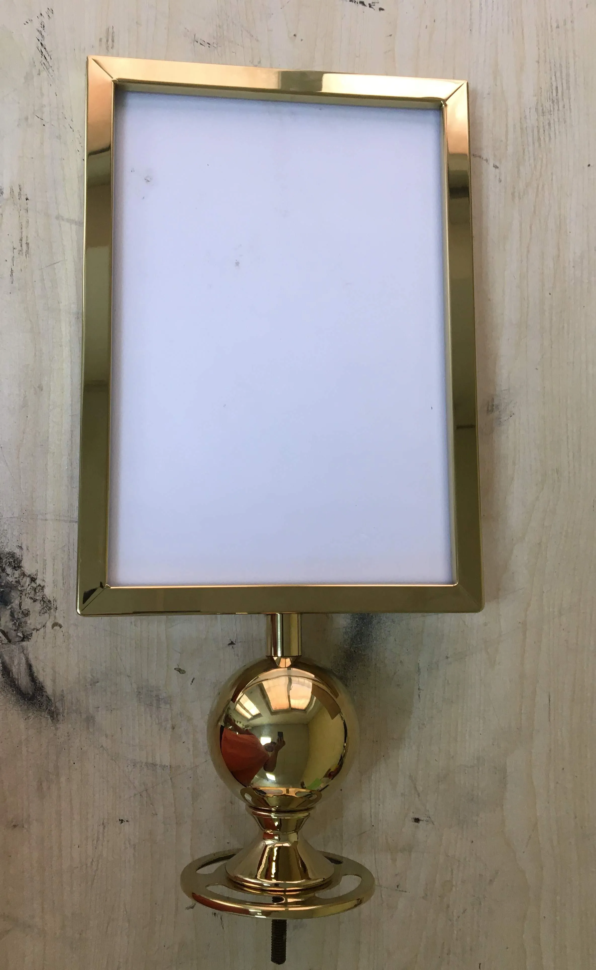 Gold ball top sign for barrier stanchion bollard with ropes set 