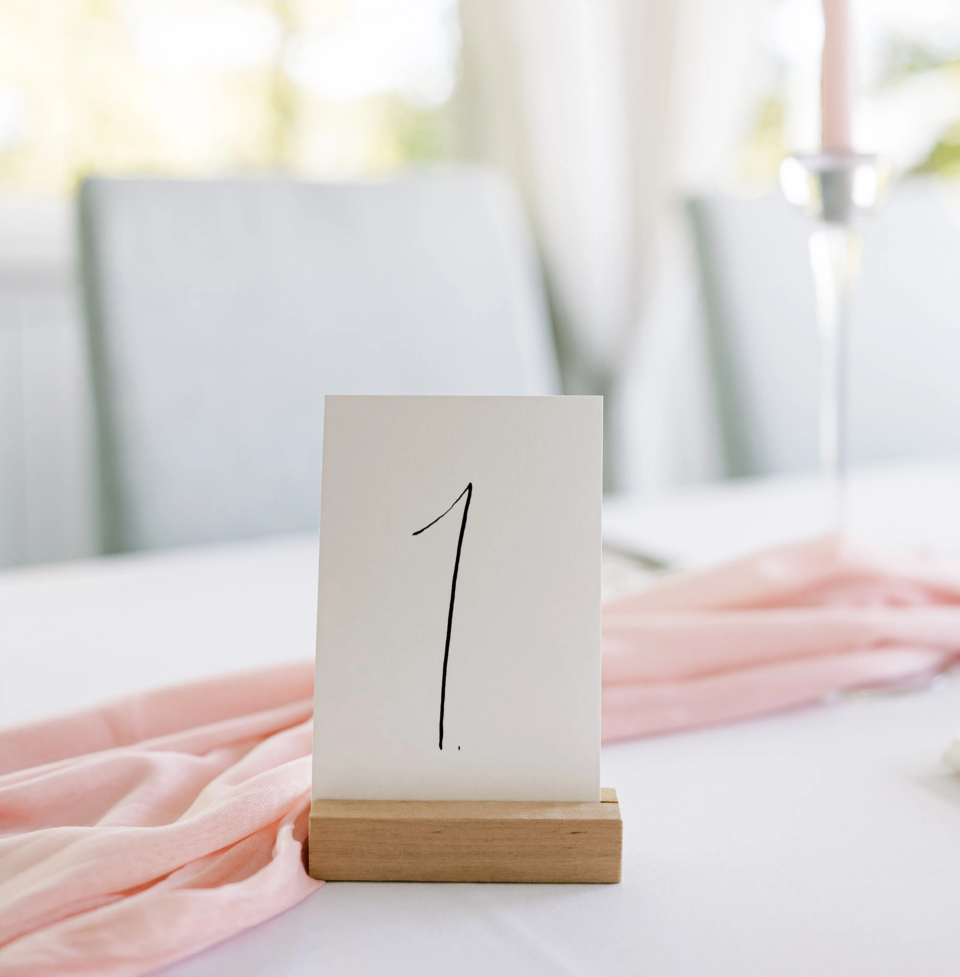 Puinen korttipidike, isompi