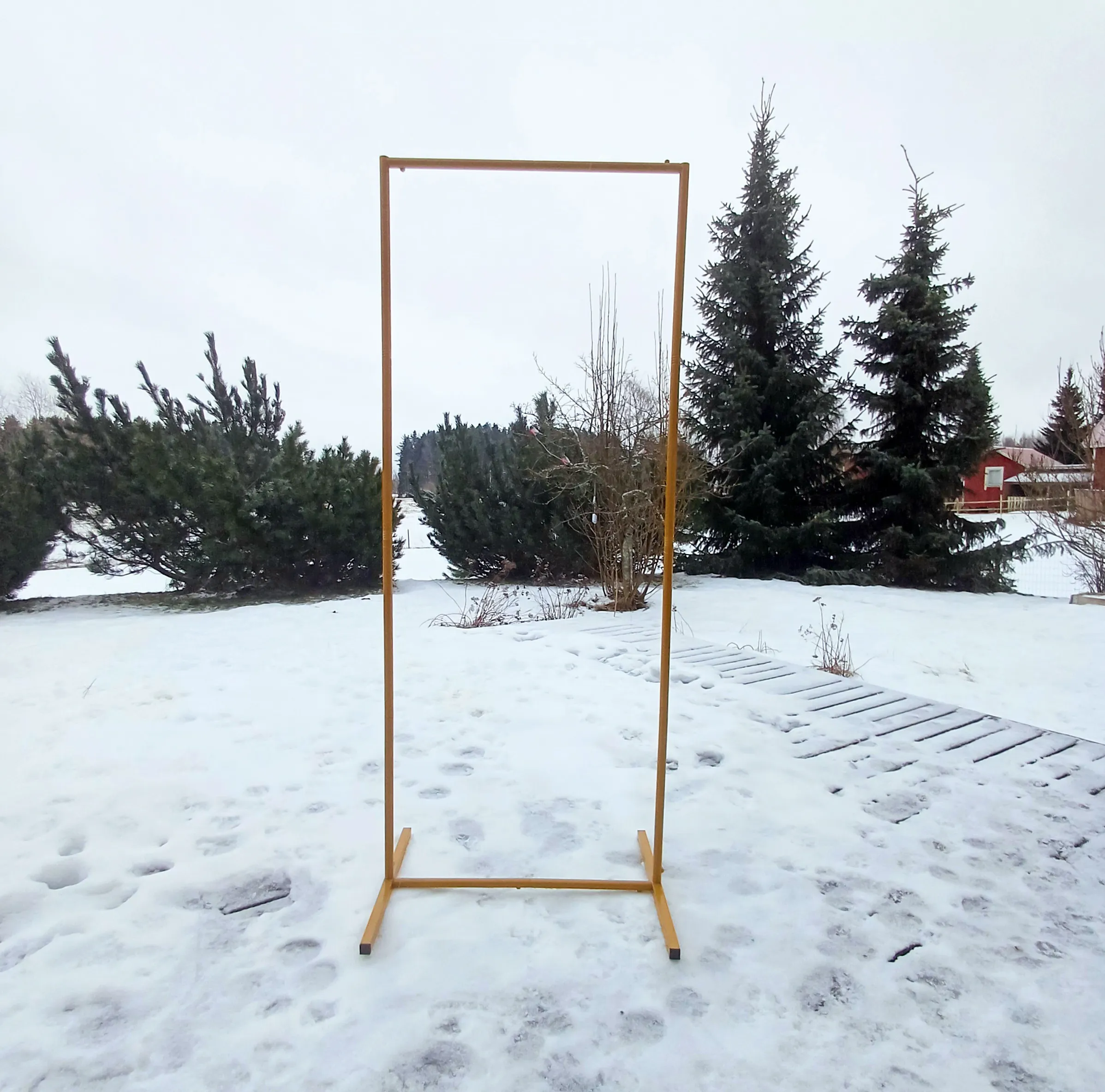 Metallinen teline, kulta