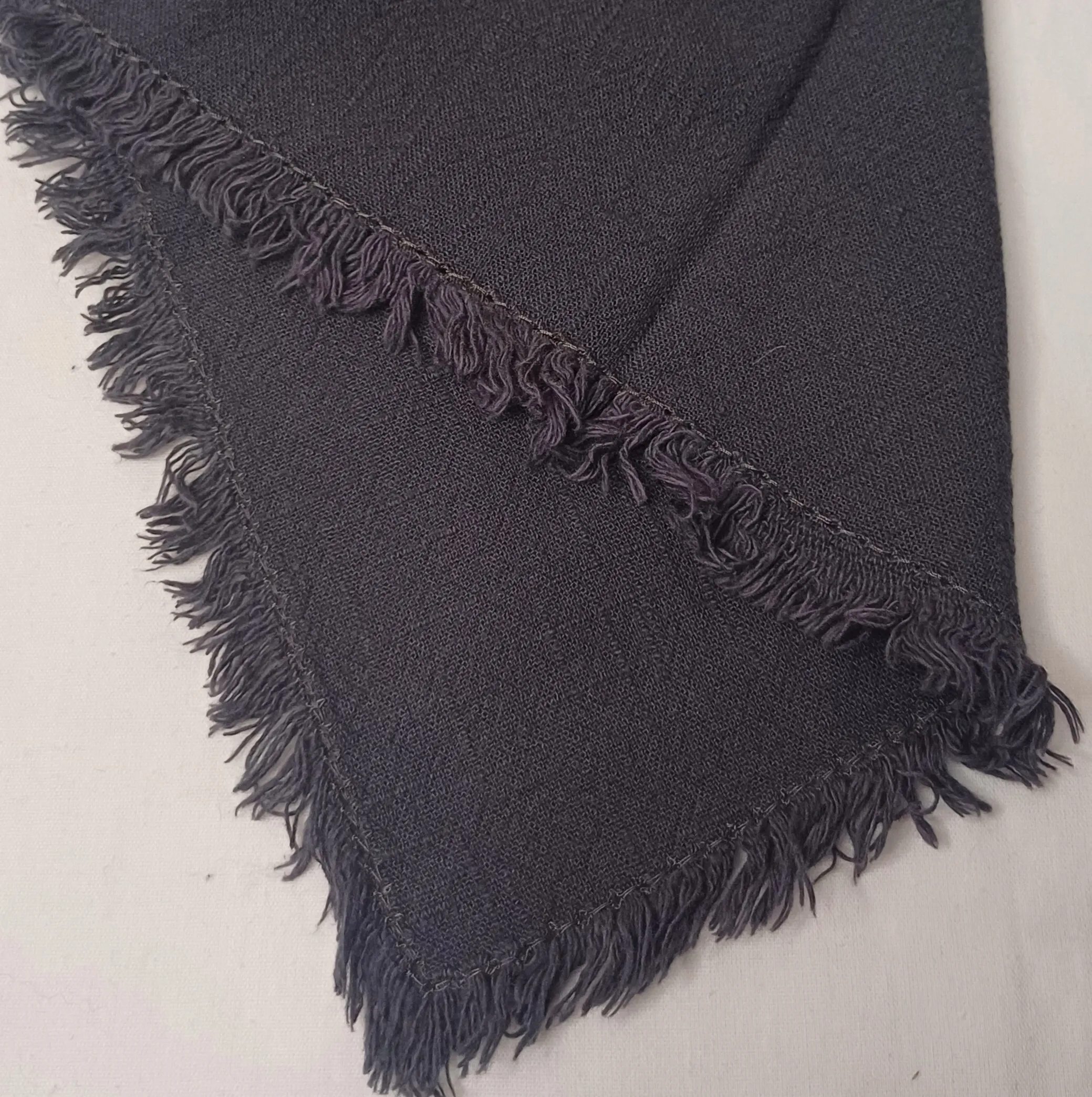 Lautasliina, graniitinharmaa