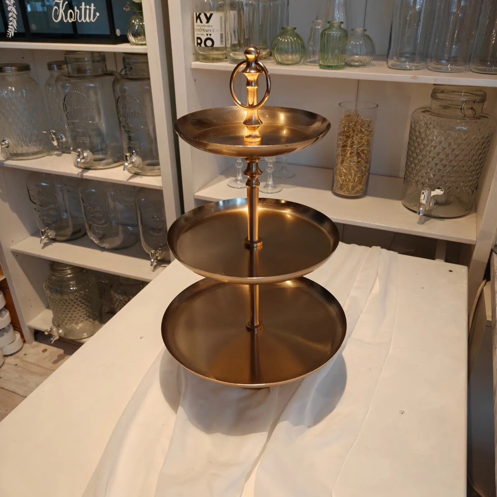 Kerrostarjotin, kulta