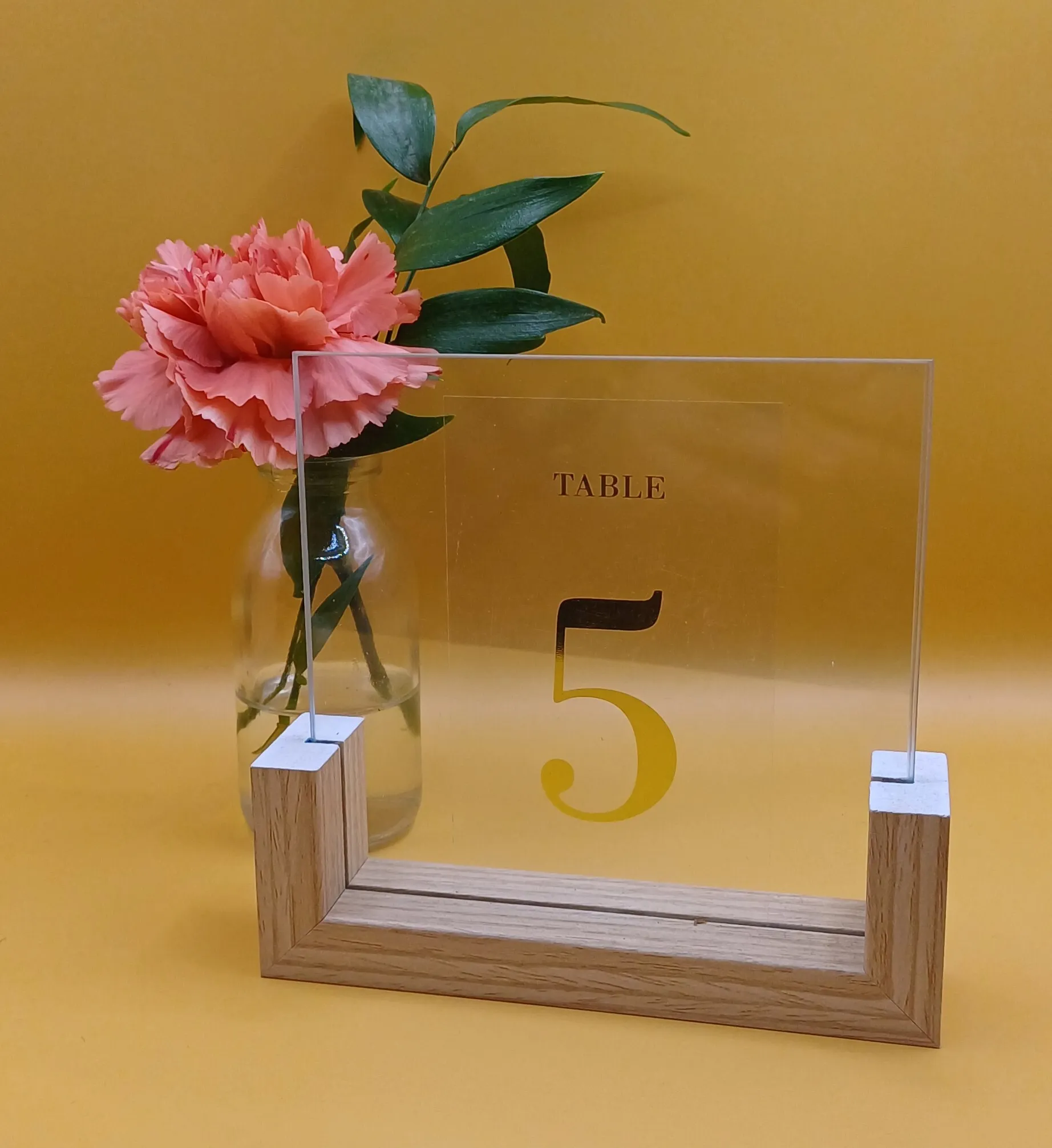 Pöytänumerot 1-20, pleksi