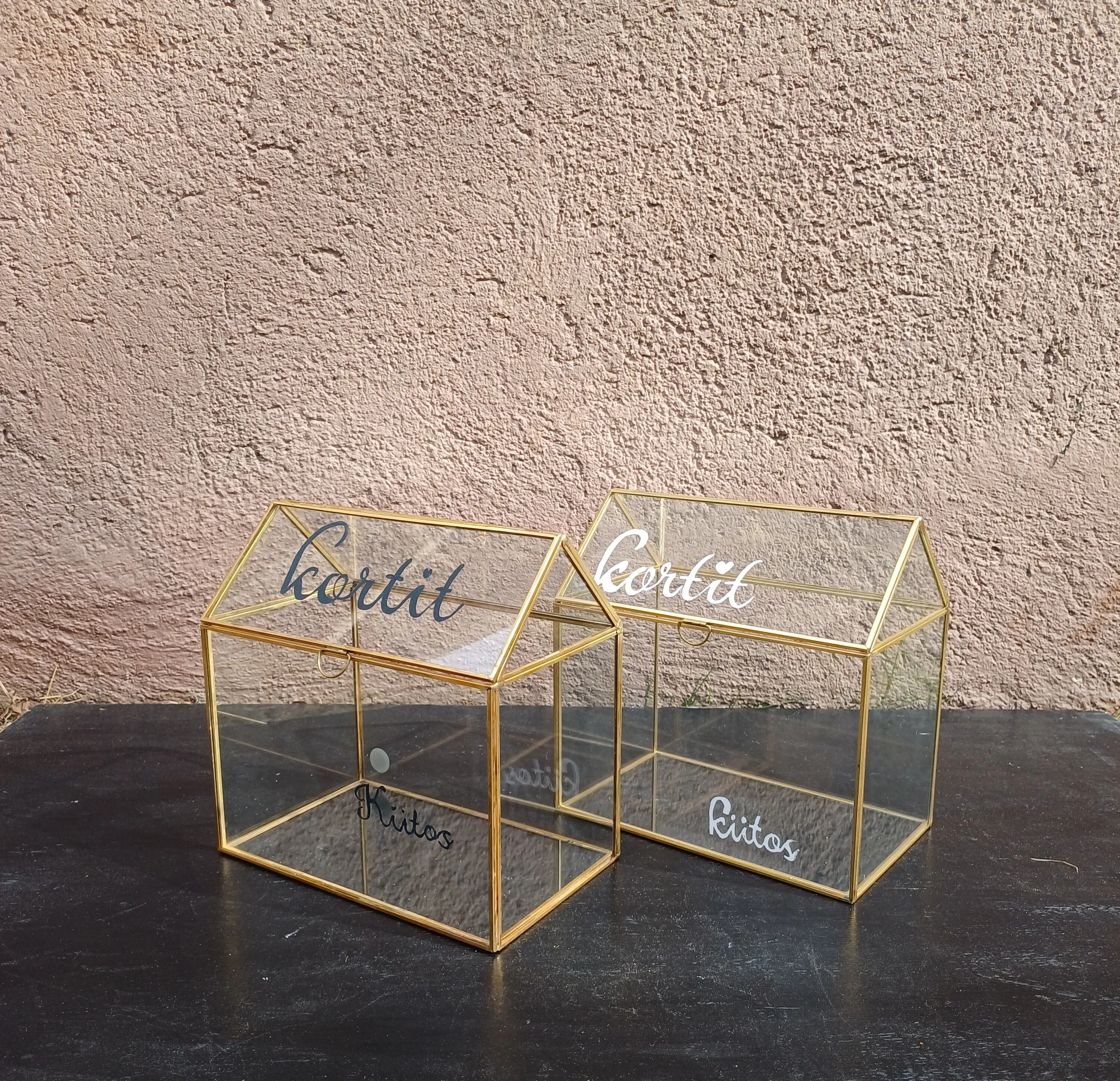 Korttilaatikko, kulta