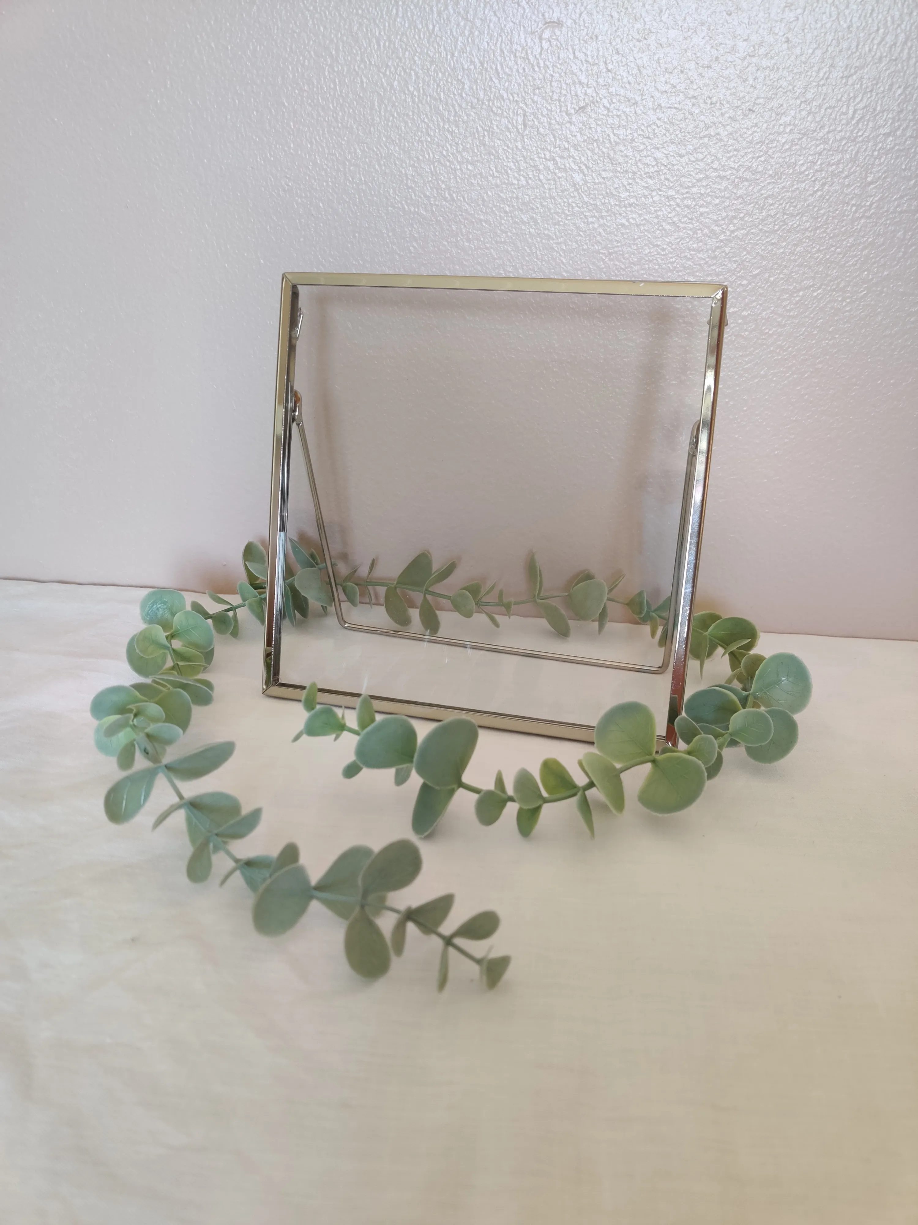 Ohutreunaiset kehykset 20x26cm, hopea