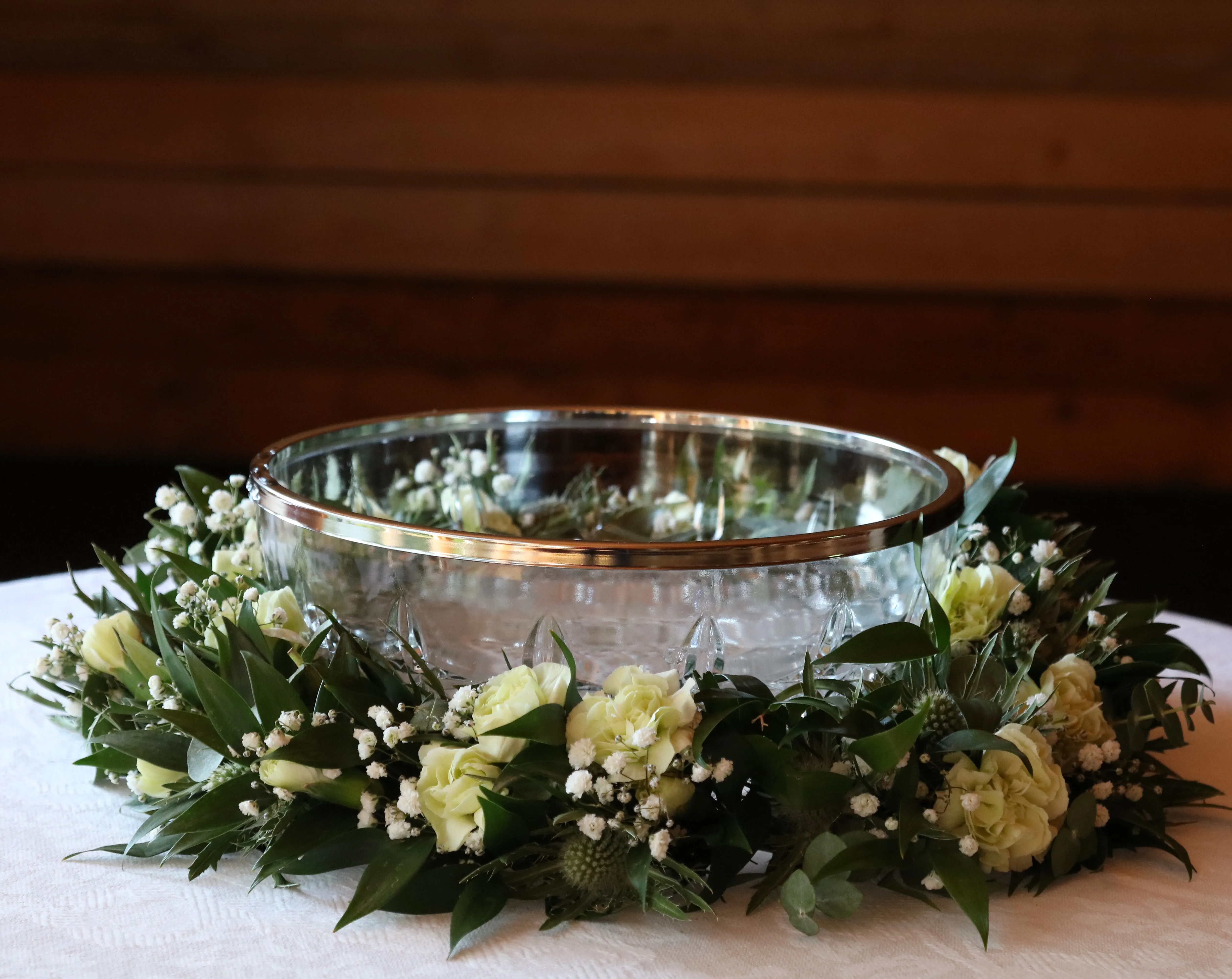 Kristalliastia, hopea reunus