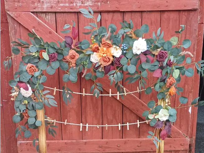 Iso kukka-asetelma, oranssi