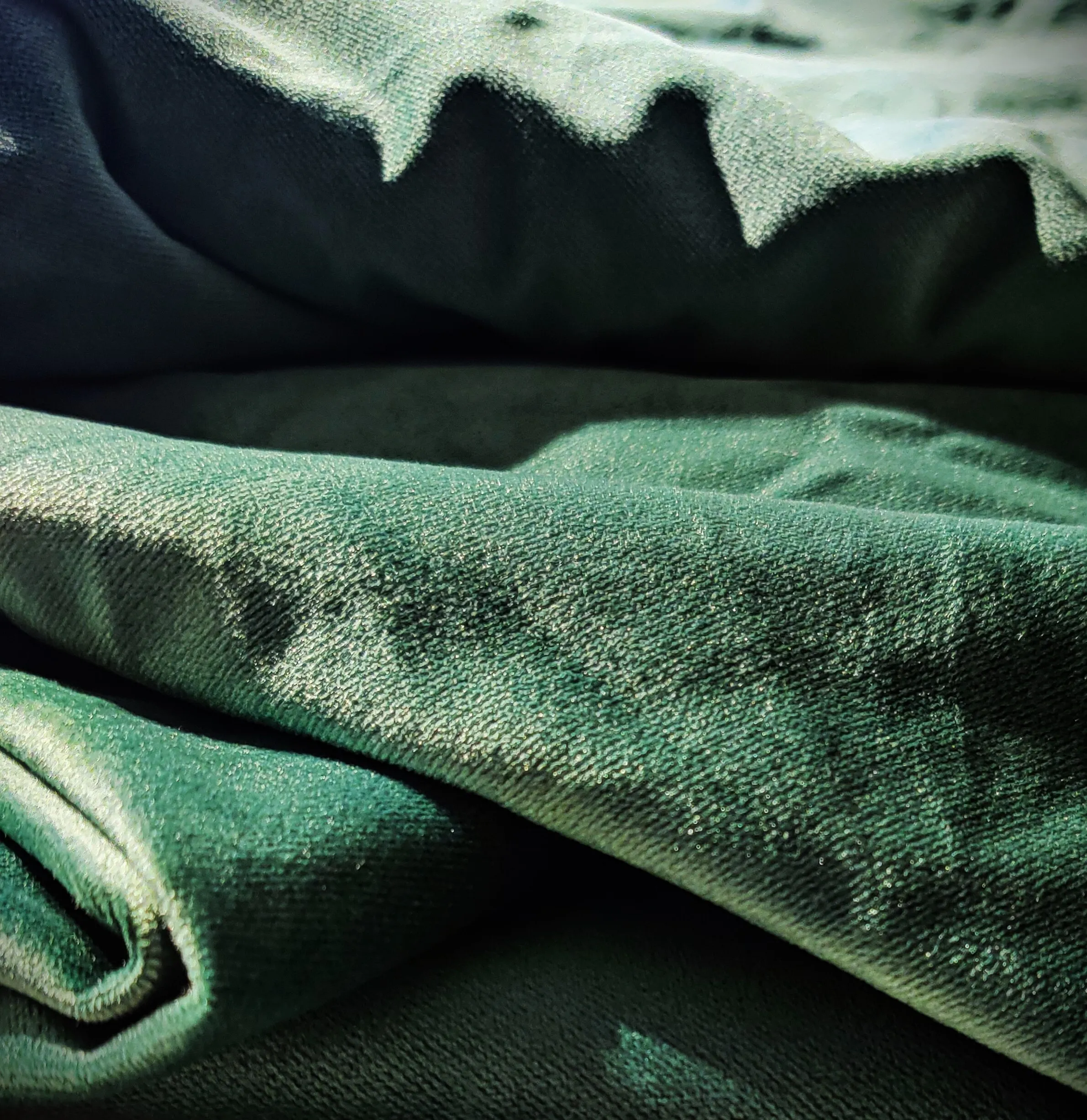 Pöytäliina, tummanvihreä sametti