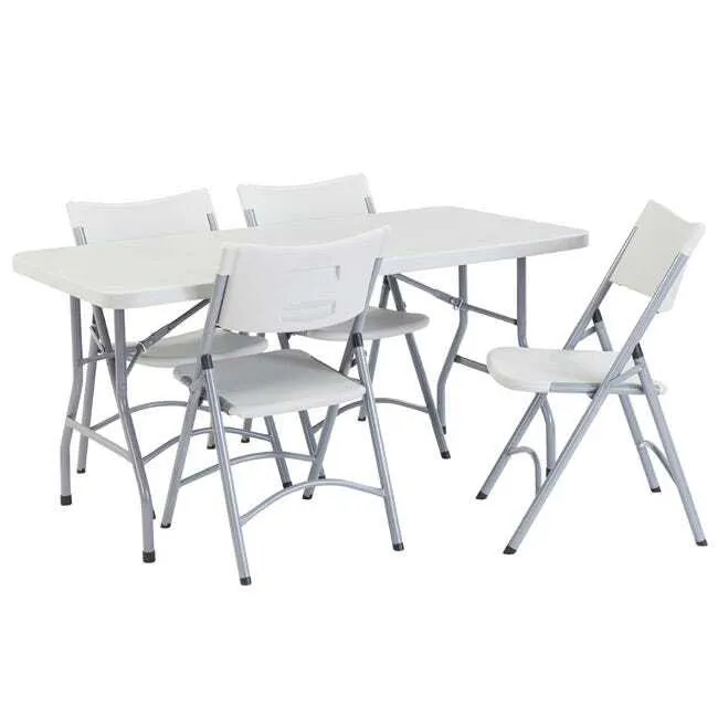 Tables/Chairs