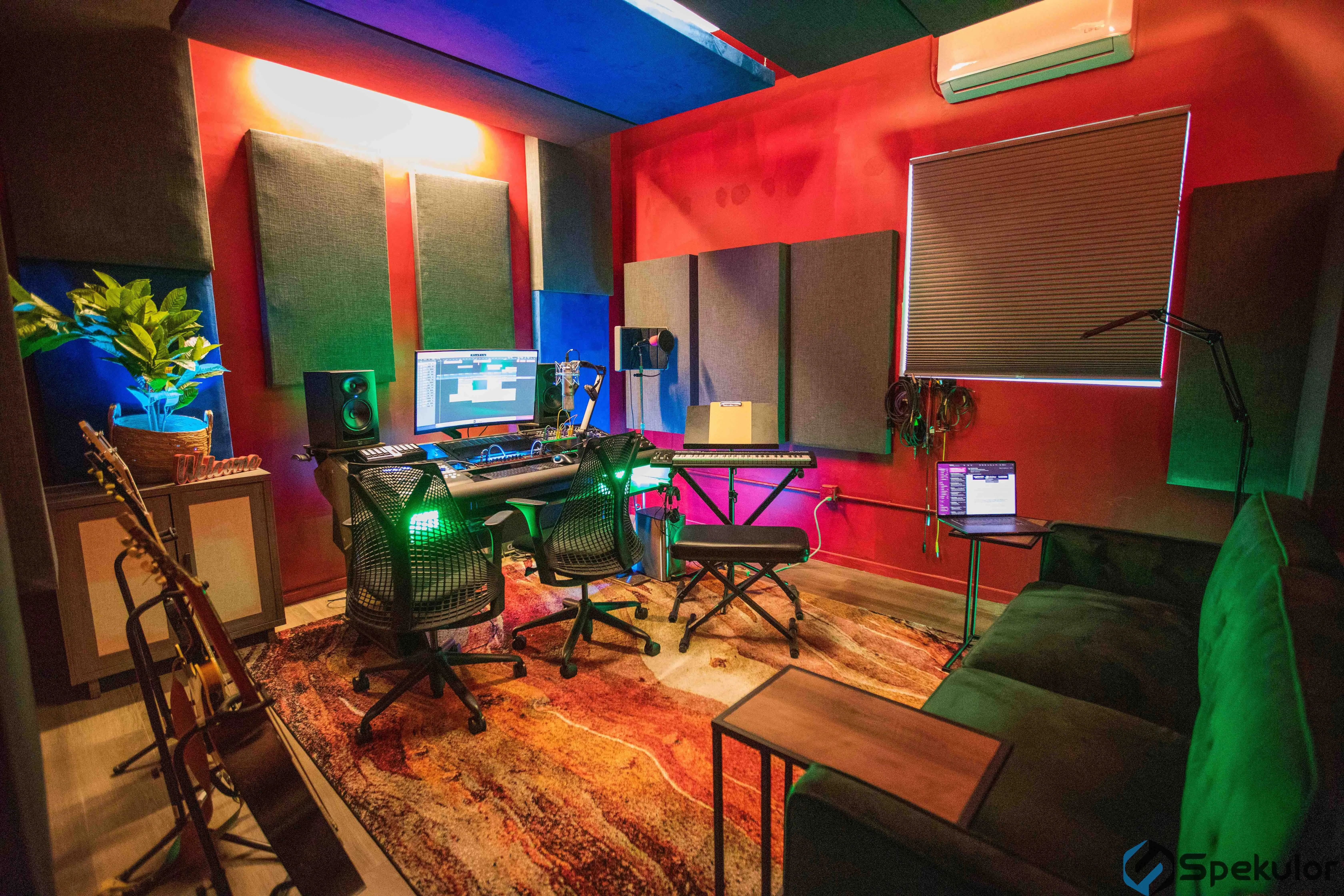 Sound Recording / Sound Mixing Room