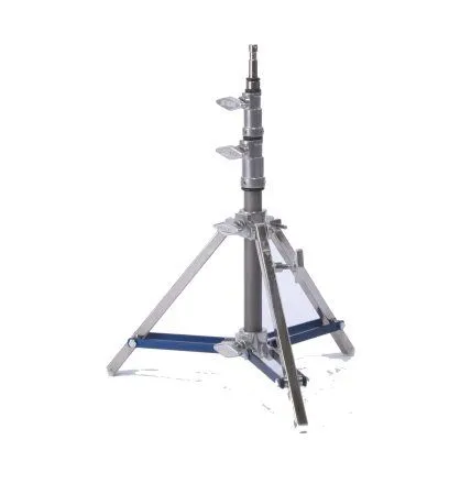 Low baby Light Stand . 2 Riser