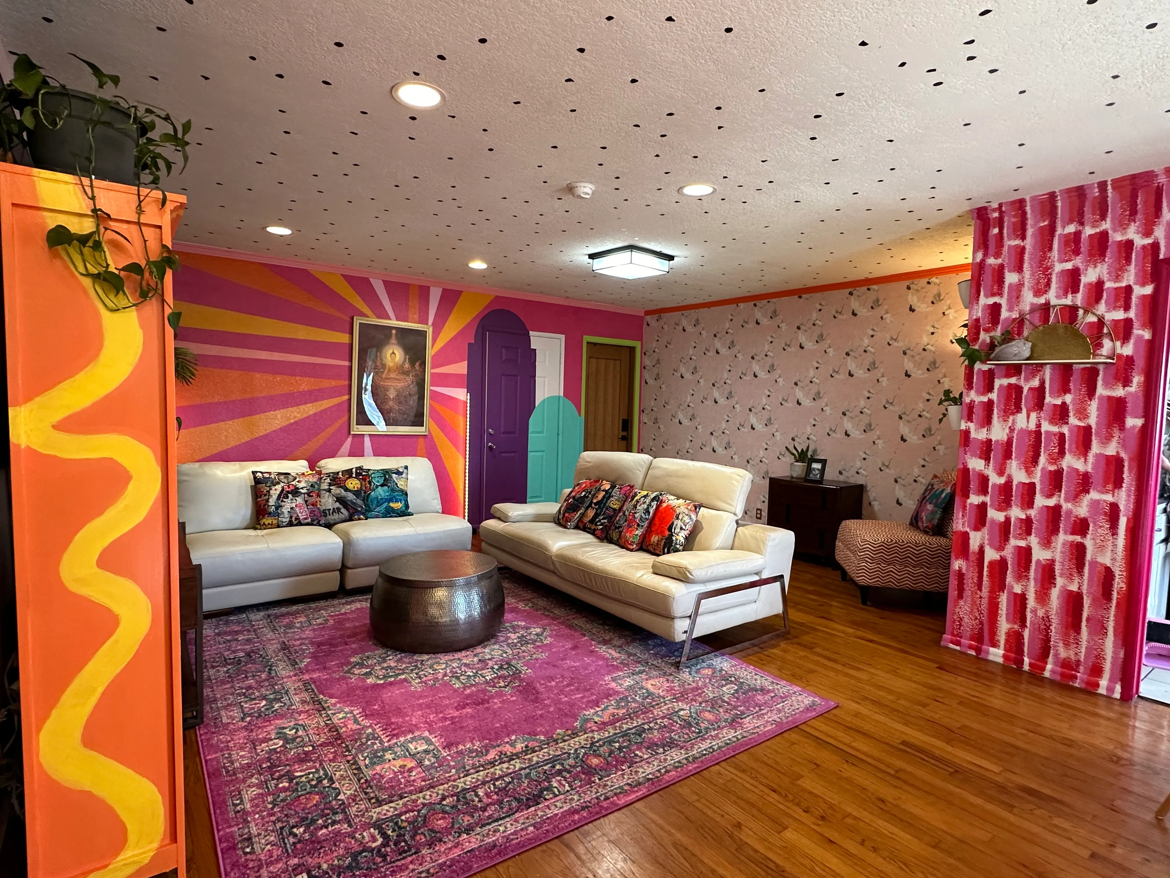 Stunningly Cool Art Living Room