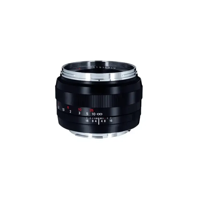 Carl Zeiss Planar T* 50mm f/1.4 ZE - EF-mount - FF