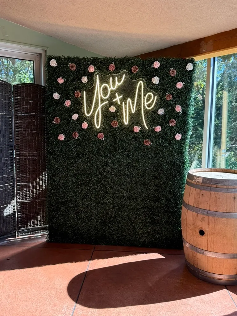 Boxwood Greenery Backdrop