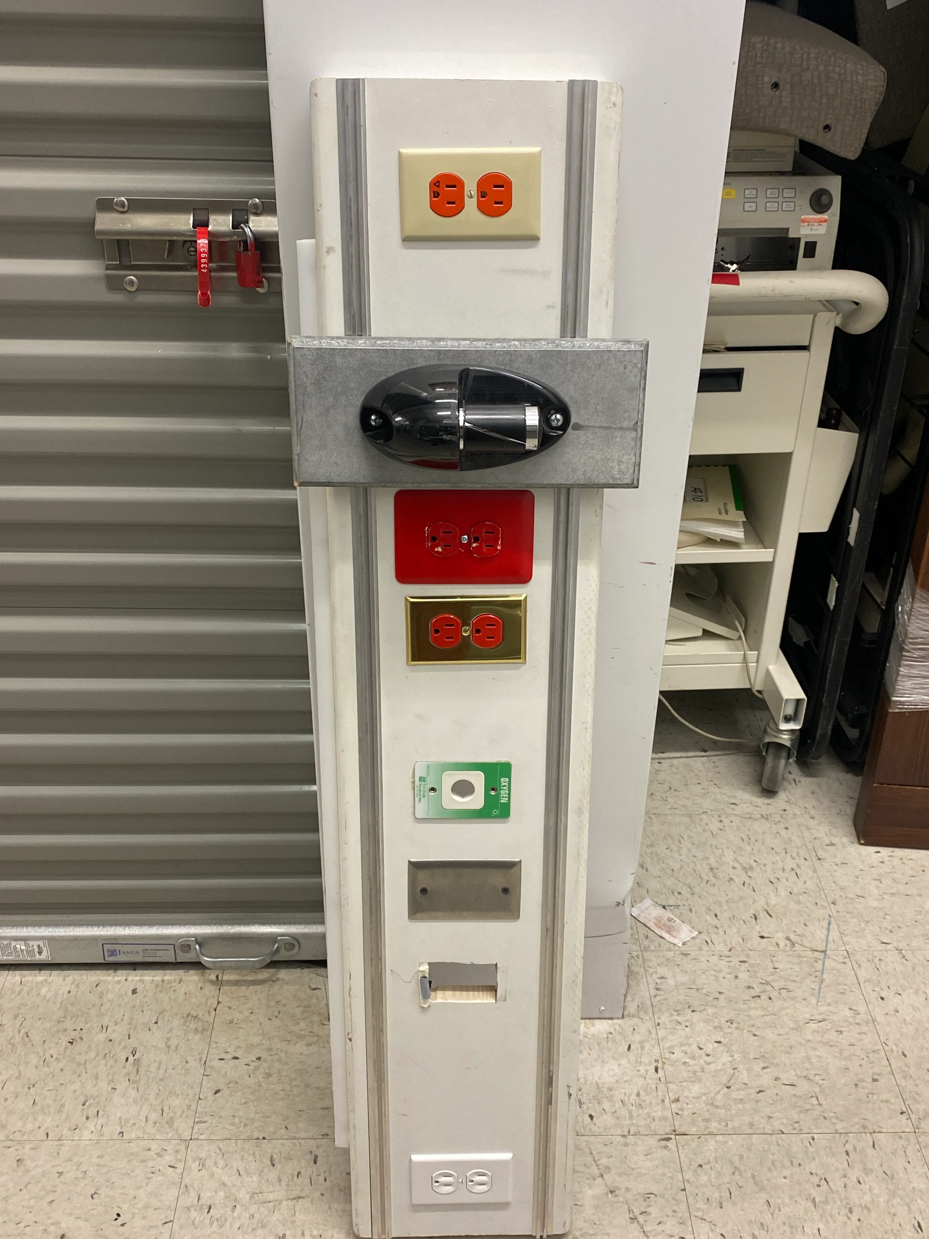 Outlet Board