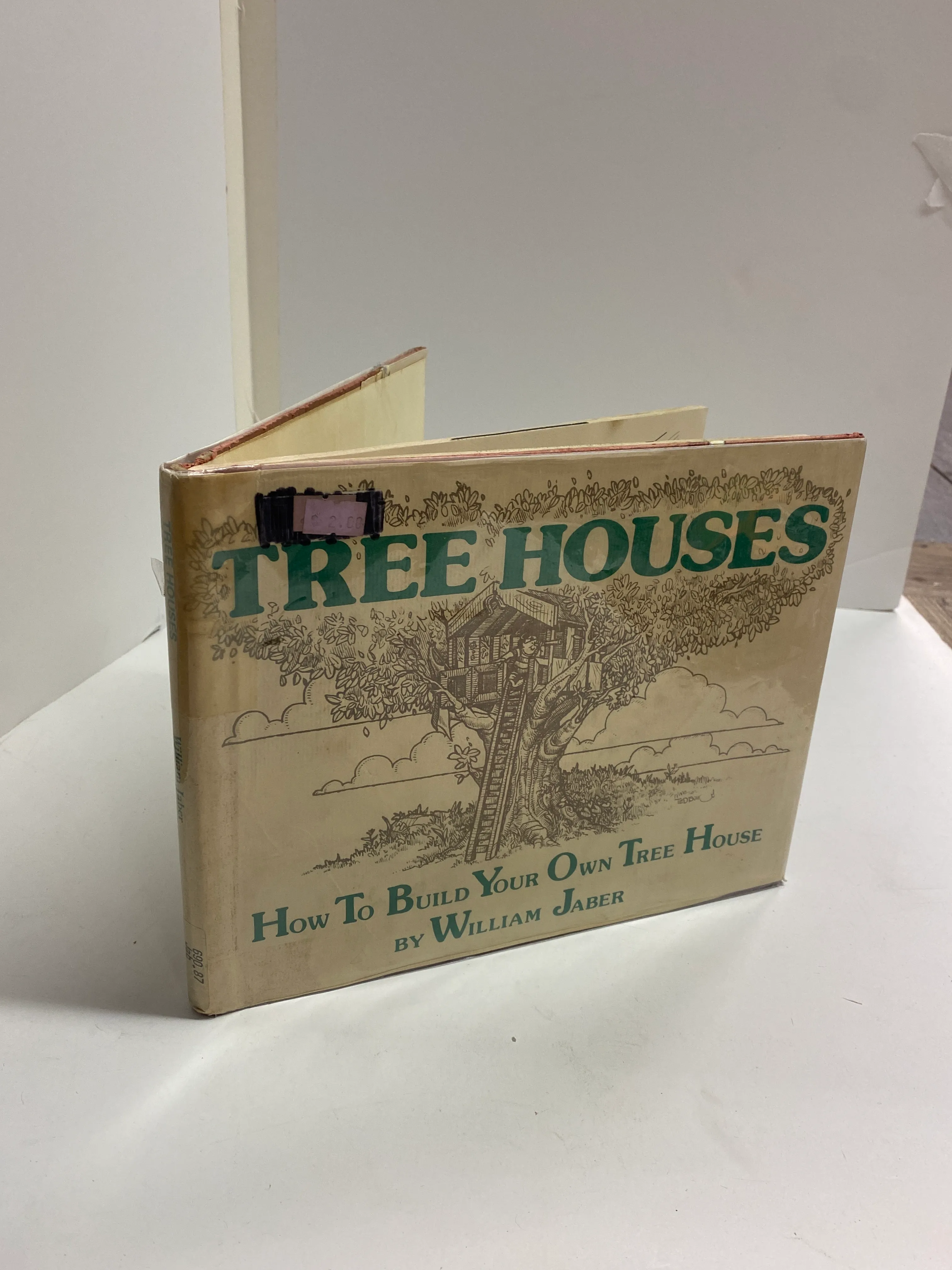 tree houses - William Jaber