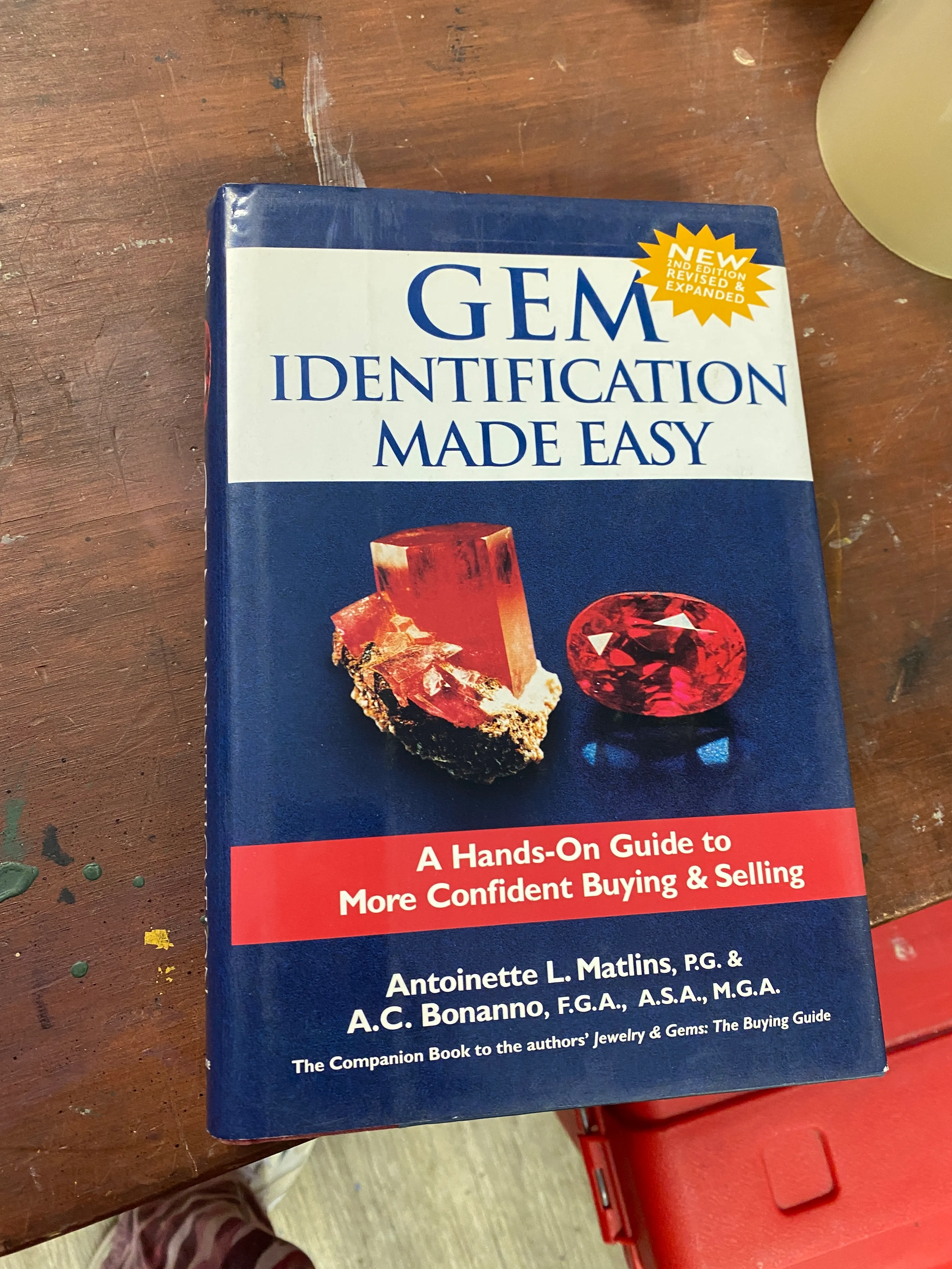 Gem identification Made Easy 