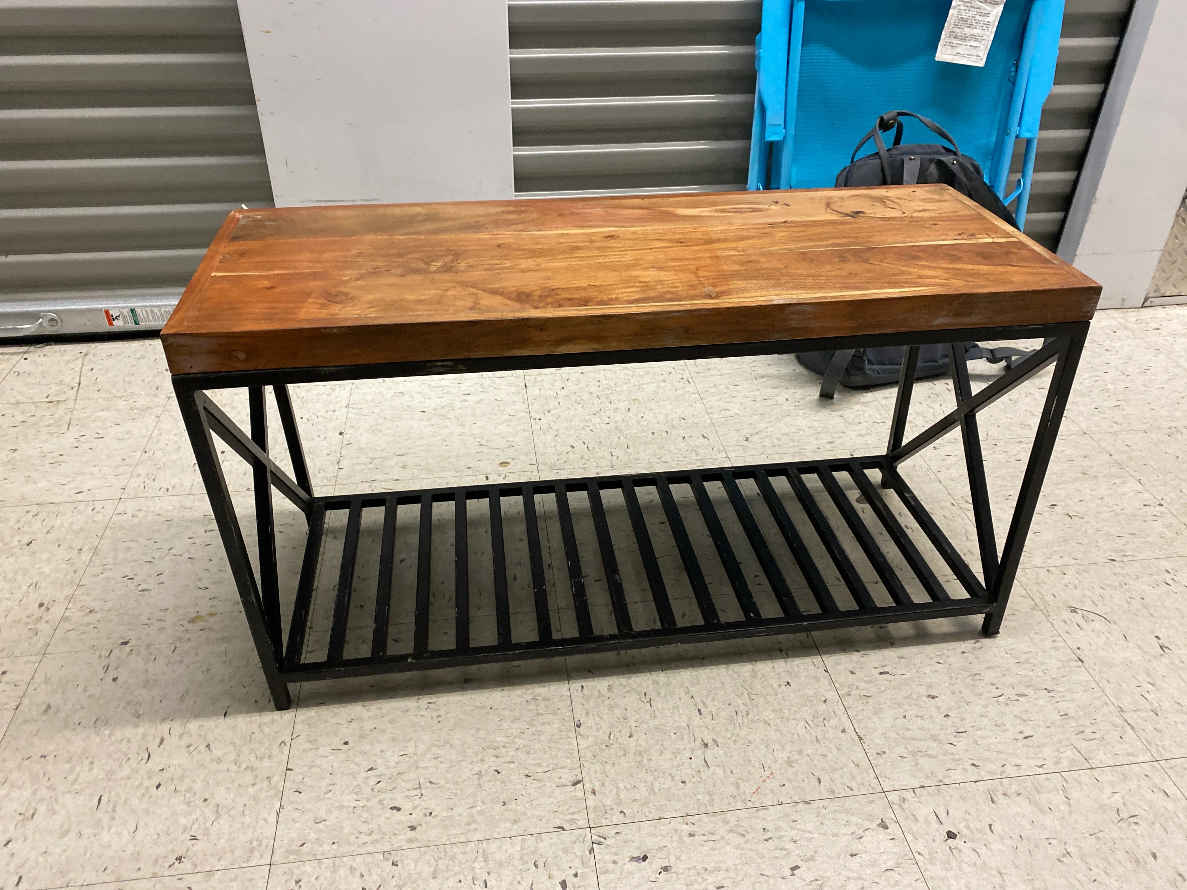 Shoe Storage Bench with Metal Legs