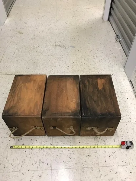 Apple Boxes