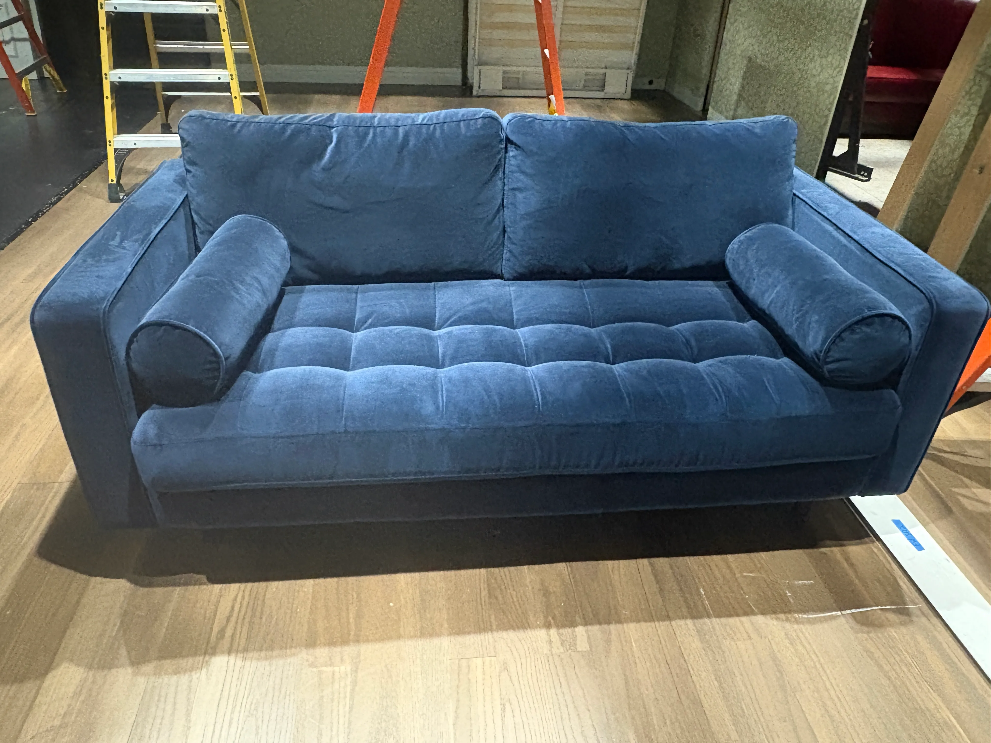 Blue Tufted Velvet Loveseat
