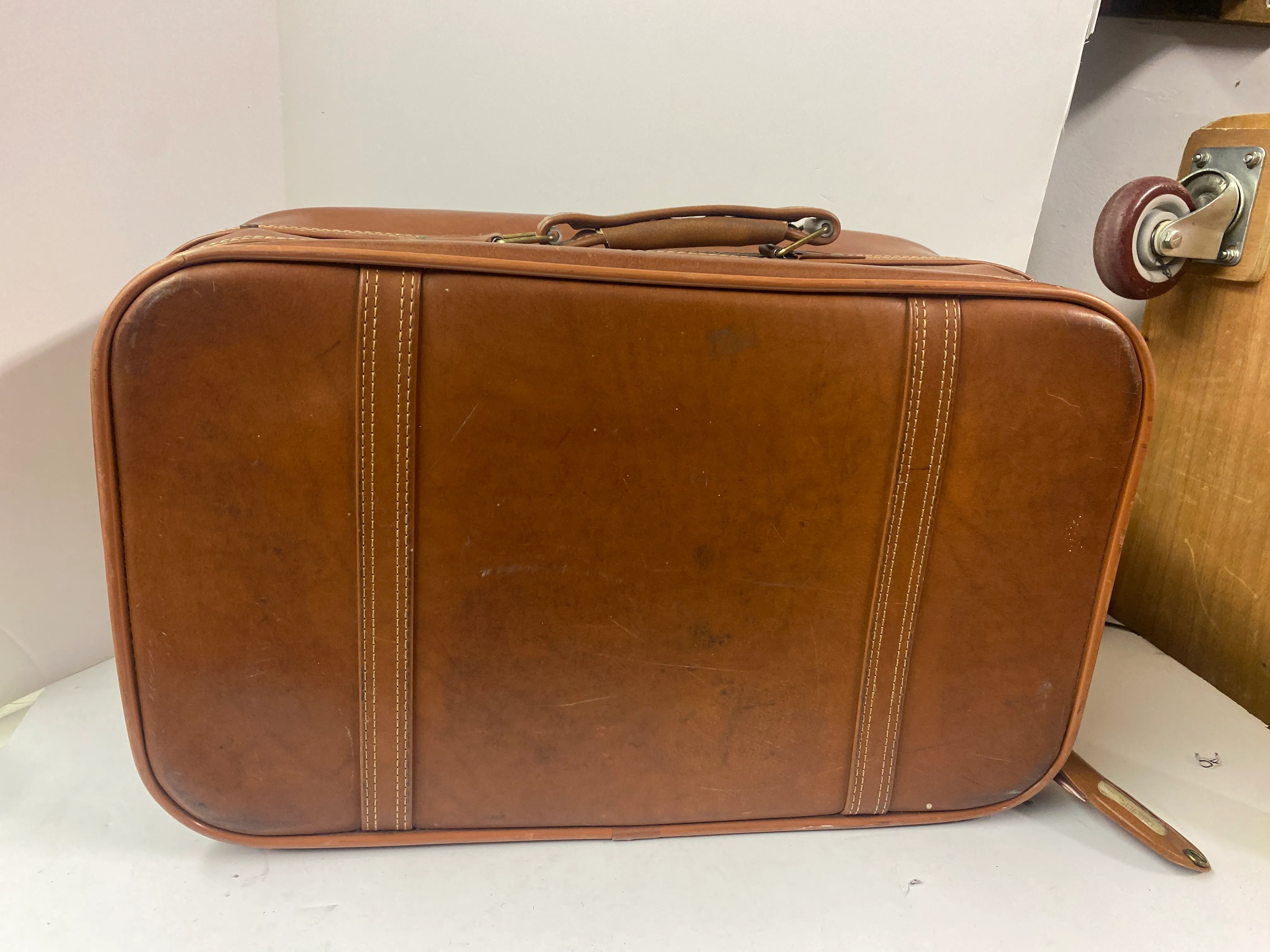 1970s Brown Leather Suitcase