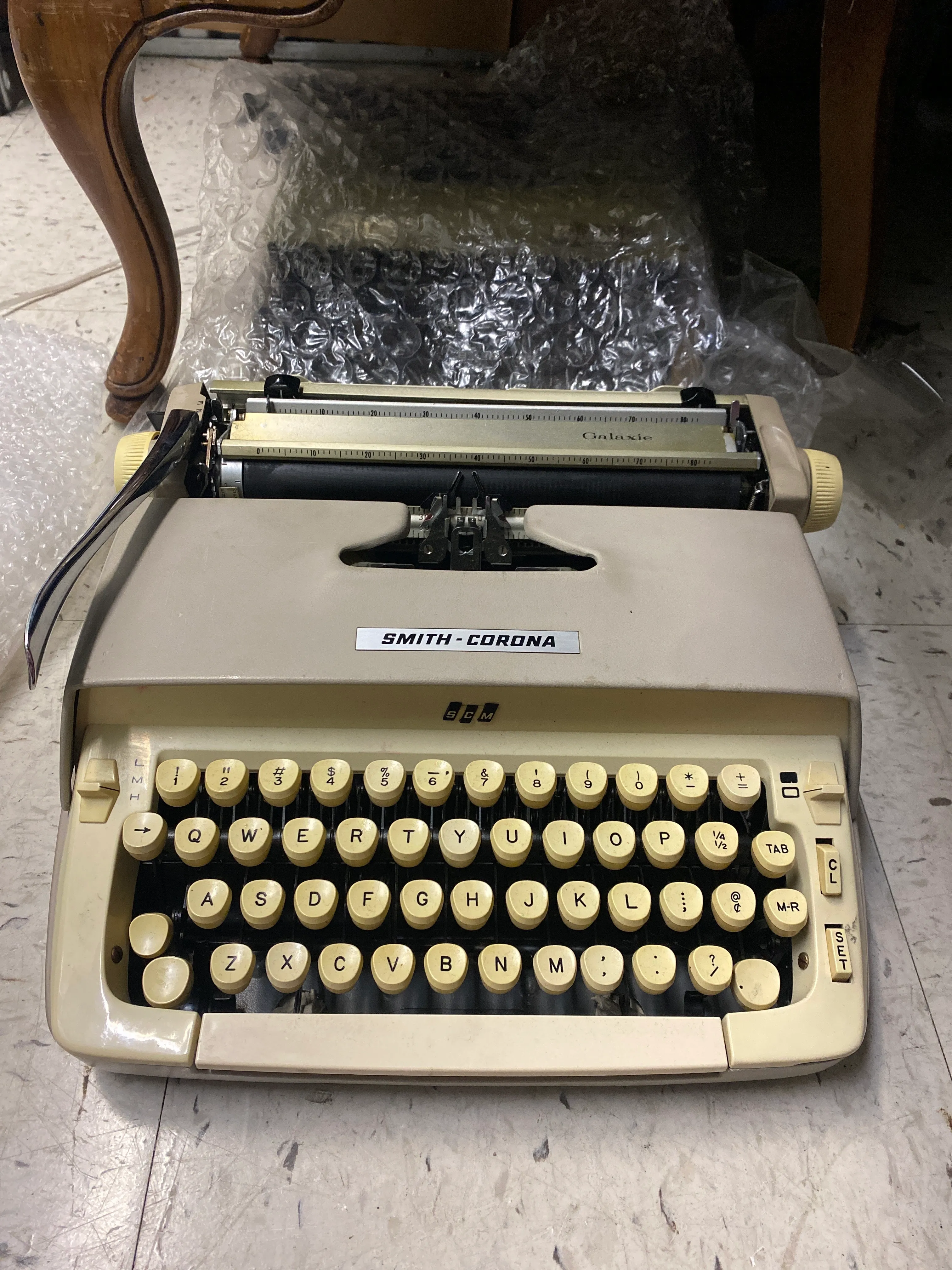 Smith-Corona Galaxie Typewriter 