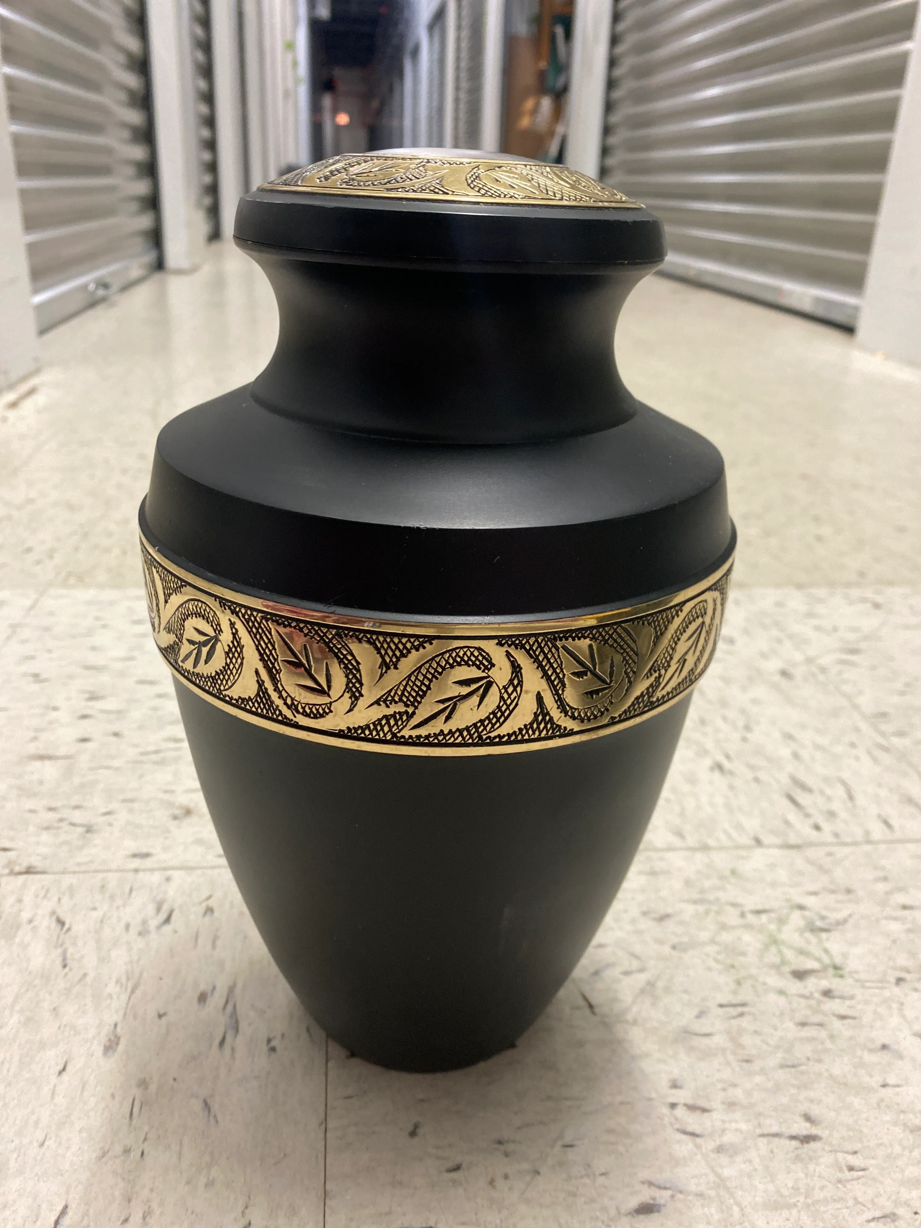 Black Urn