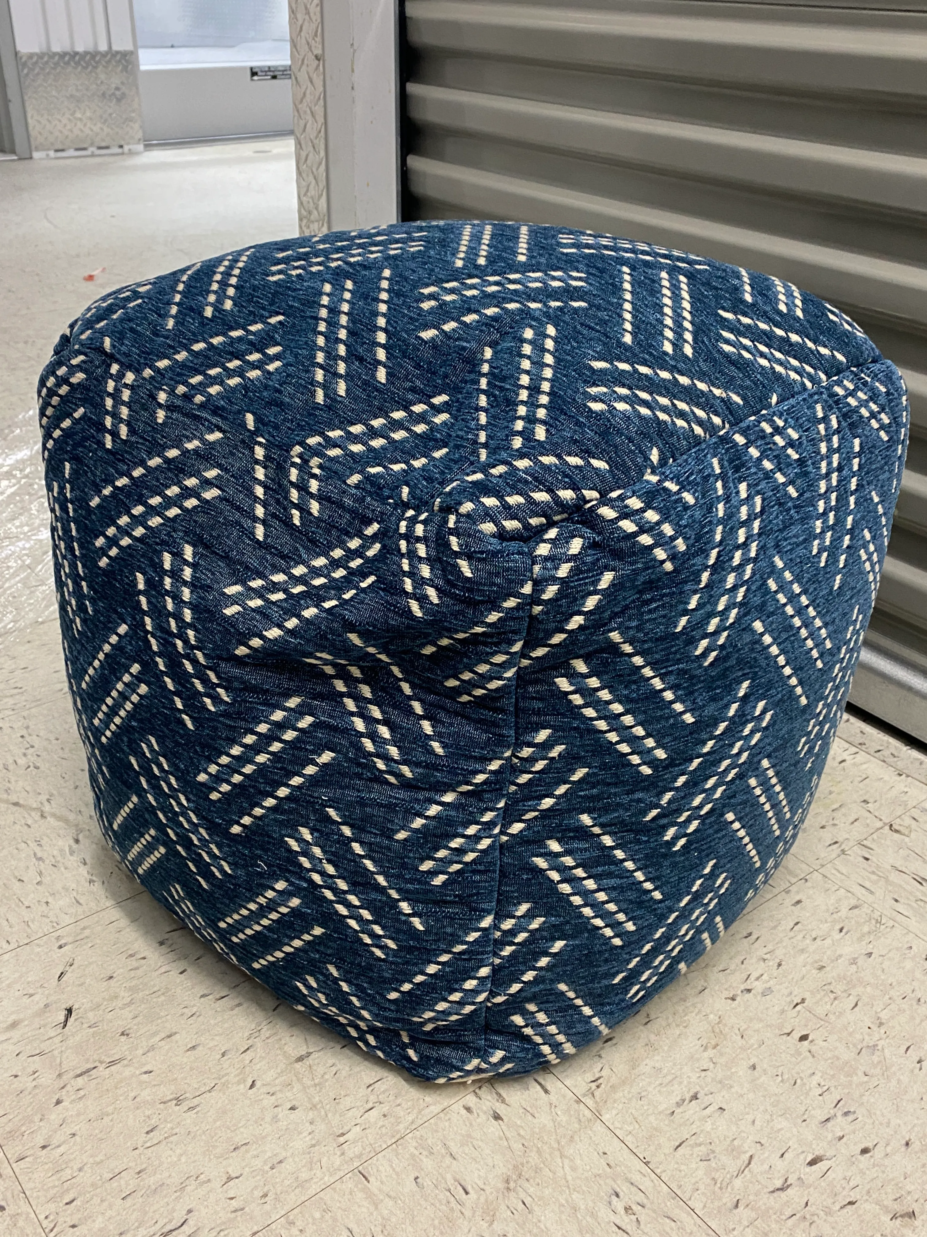 Blue Pouf