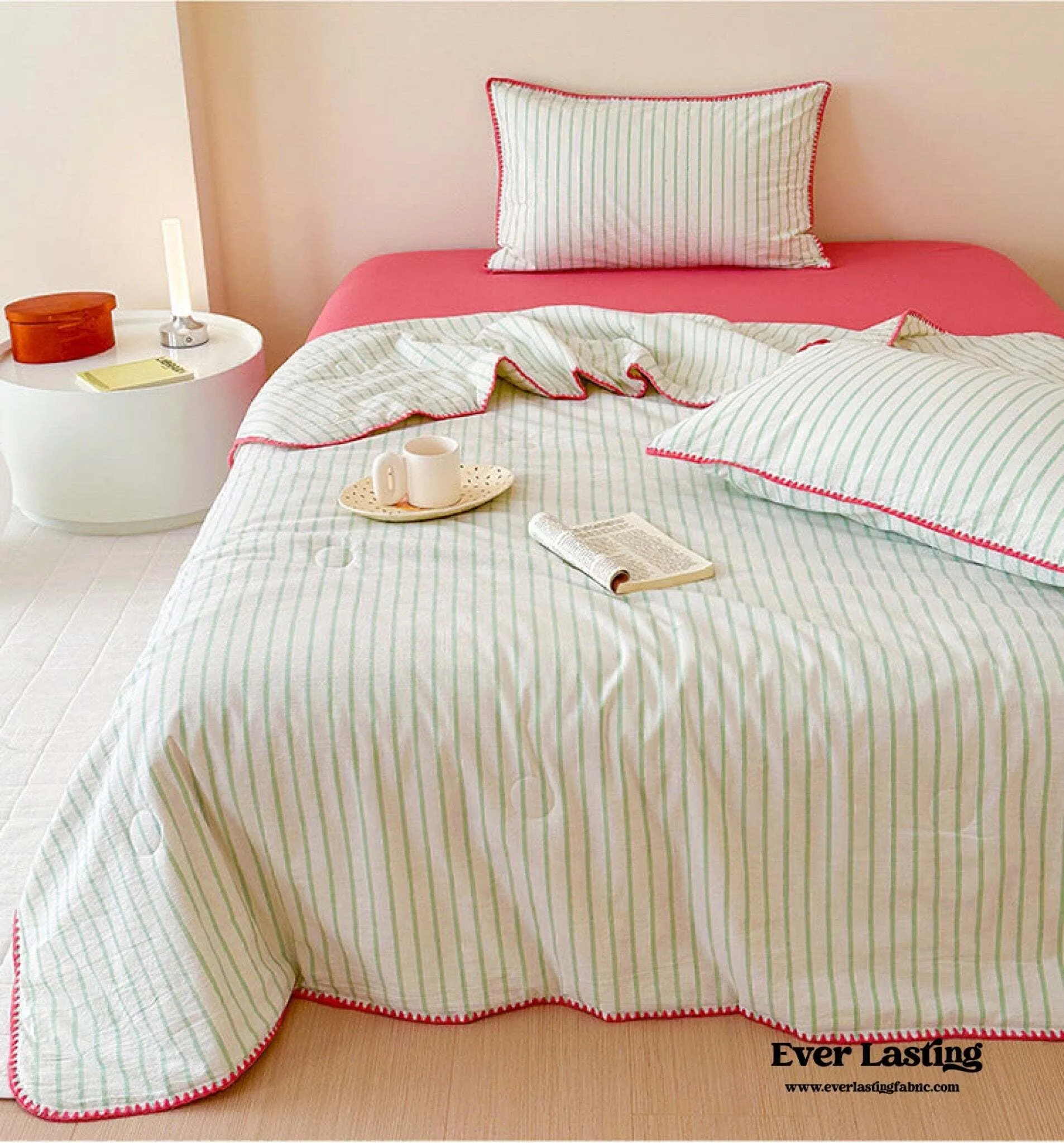 Cozy Blanket Set