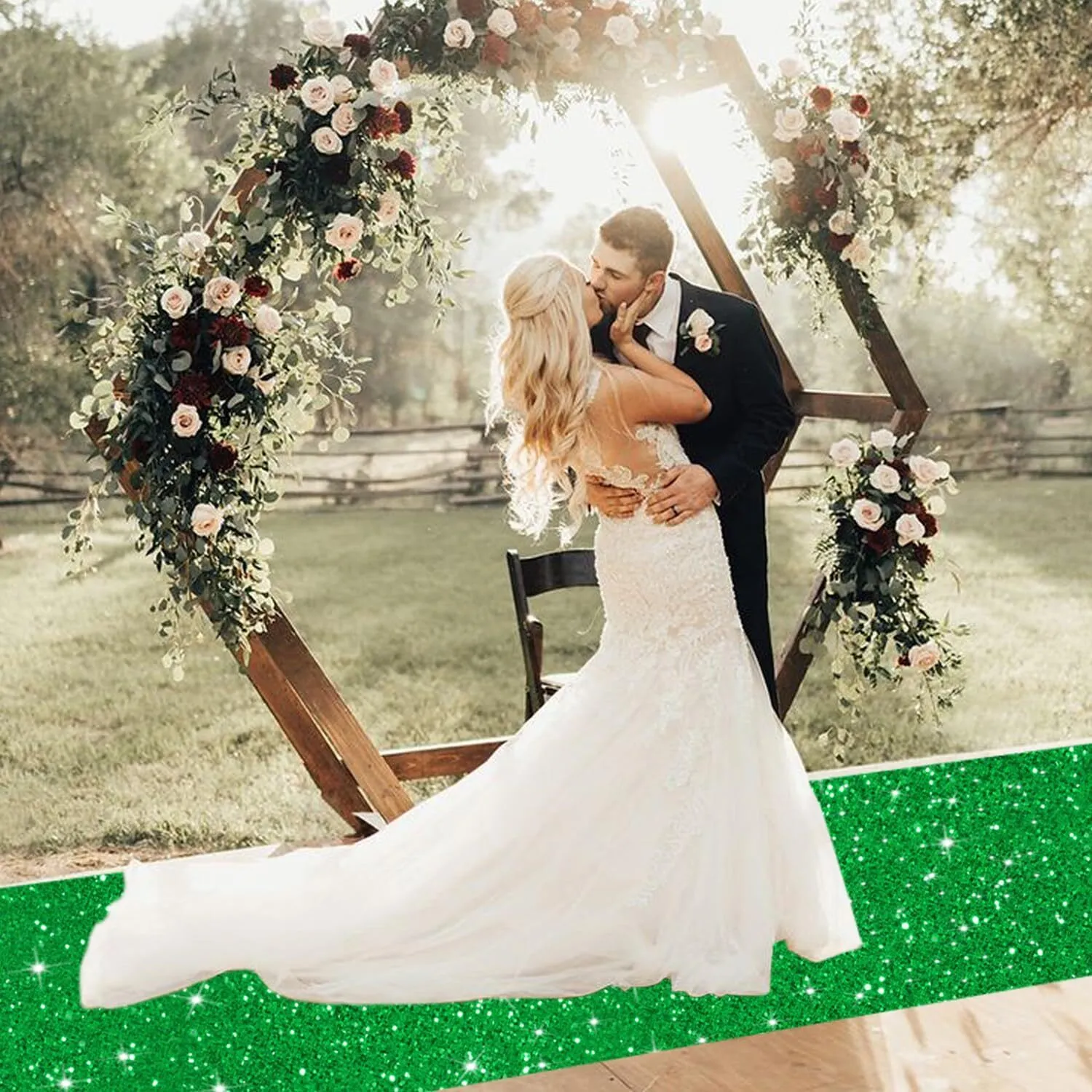 Glitter Aisle Runner Green Carpet Runner 4FTx20FT Sequins Aisle Runner Rug Shimmer Wedding Runner Aisle Outdoor Indoor Bling Shiny Runway Rug for Hallway Prom Theme Party Event Carpet