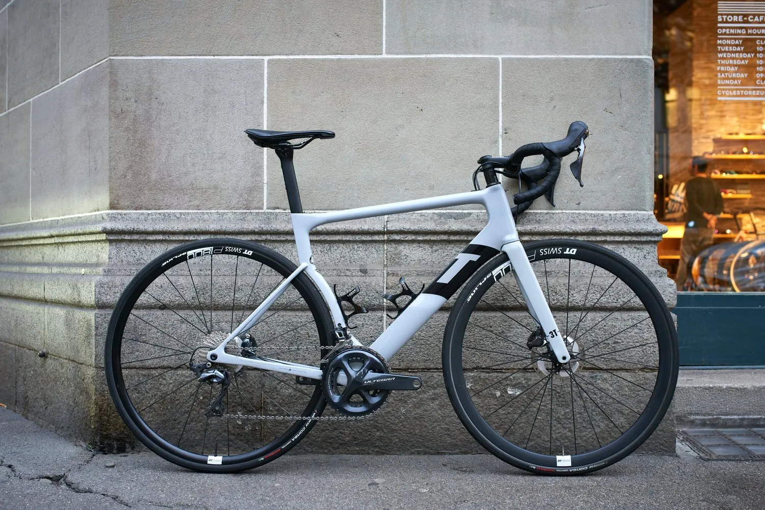 3T Strada - Road Bike - Size L