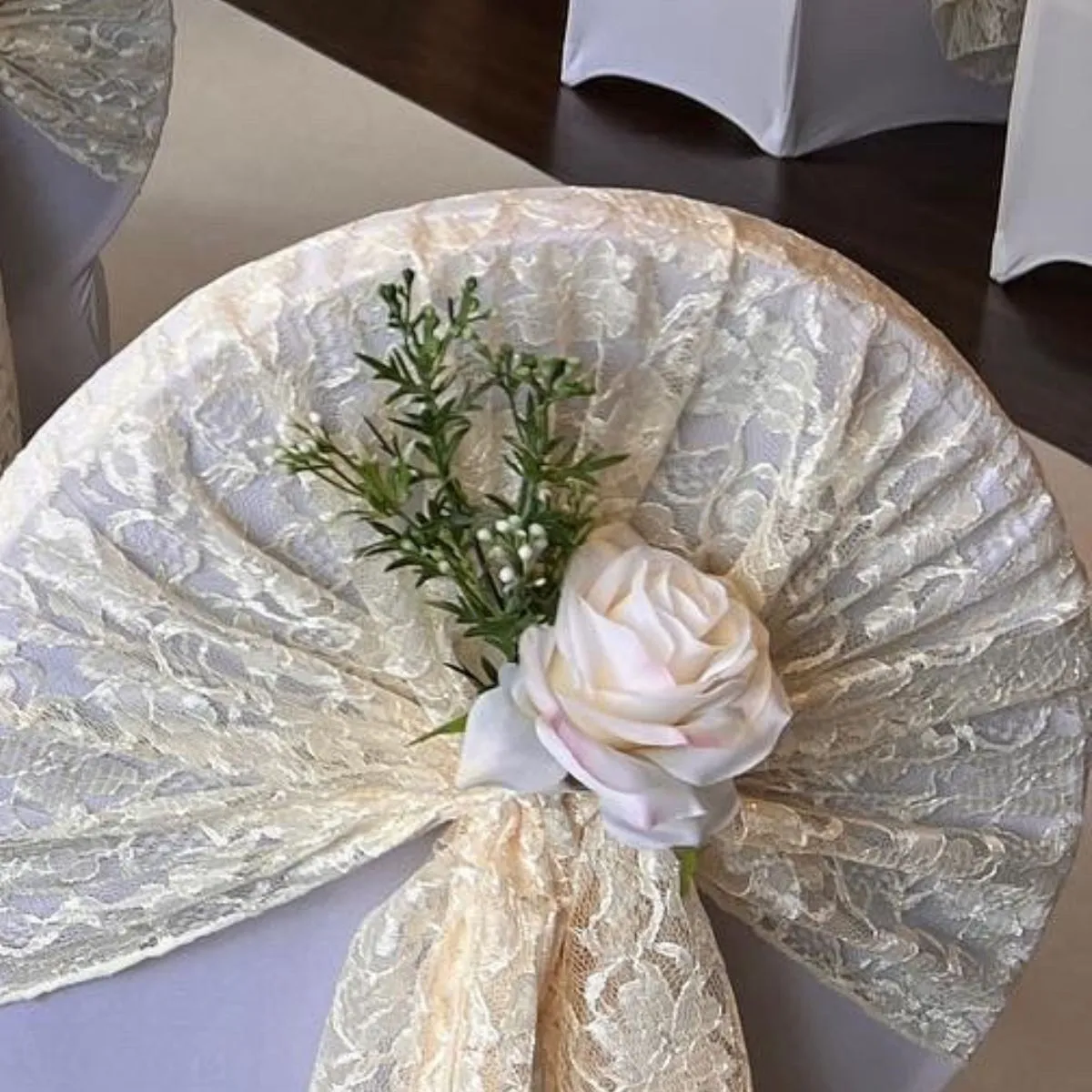 Cream Rose Chair Accessory 