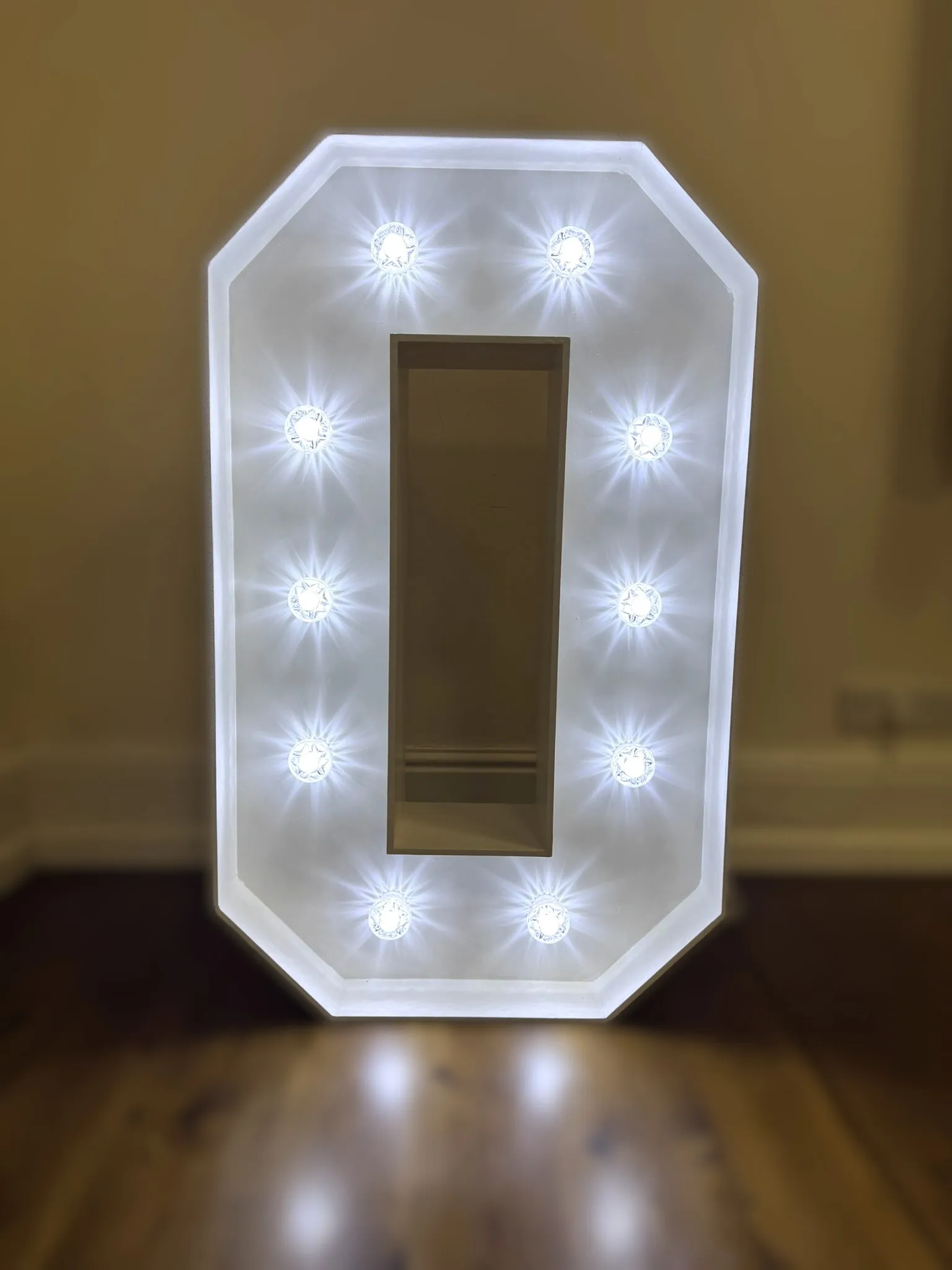 Light Up Letter - O