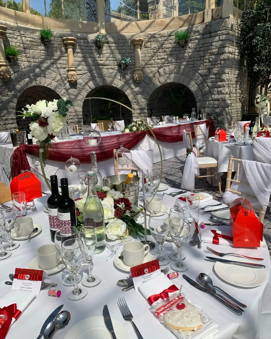 From luxury backdrops and flower walls to draping, lighting and statement décor, Enchanted Weddings & Events Bristol  offers bespoke wedding styling tailored to your venue and vision.