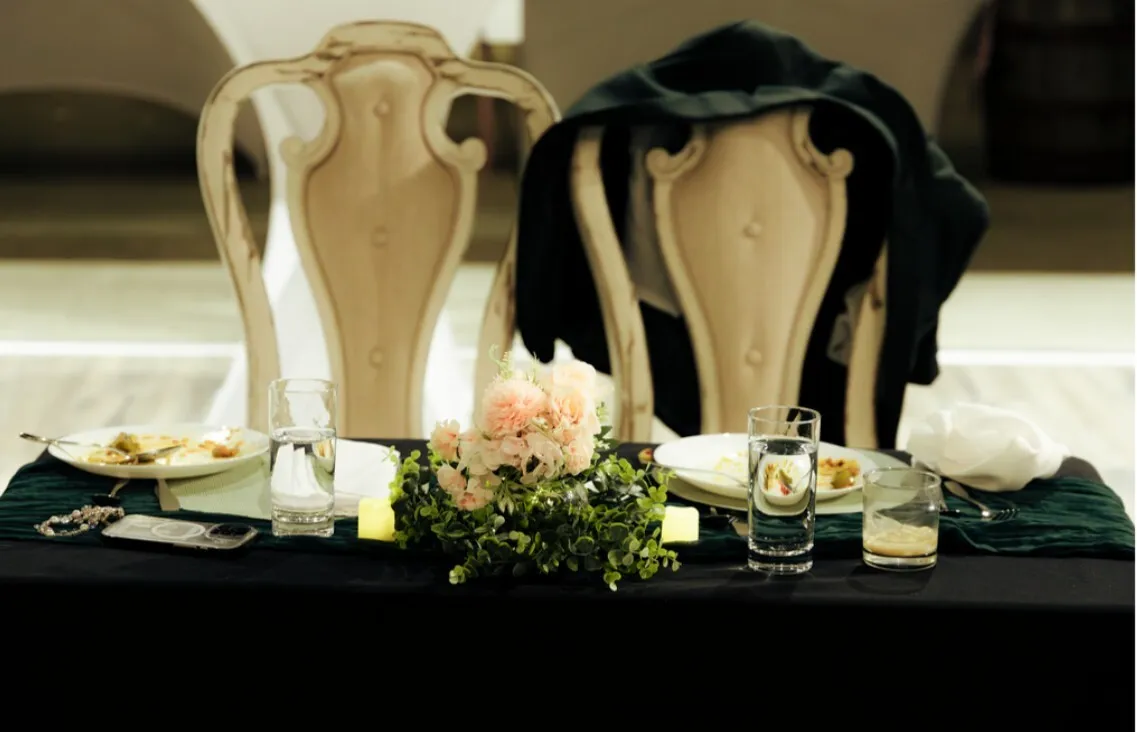 Sweetheart table