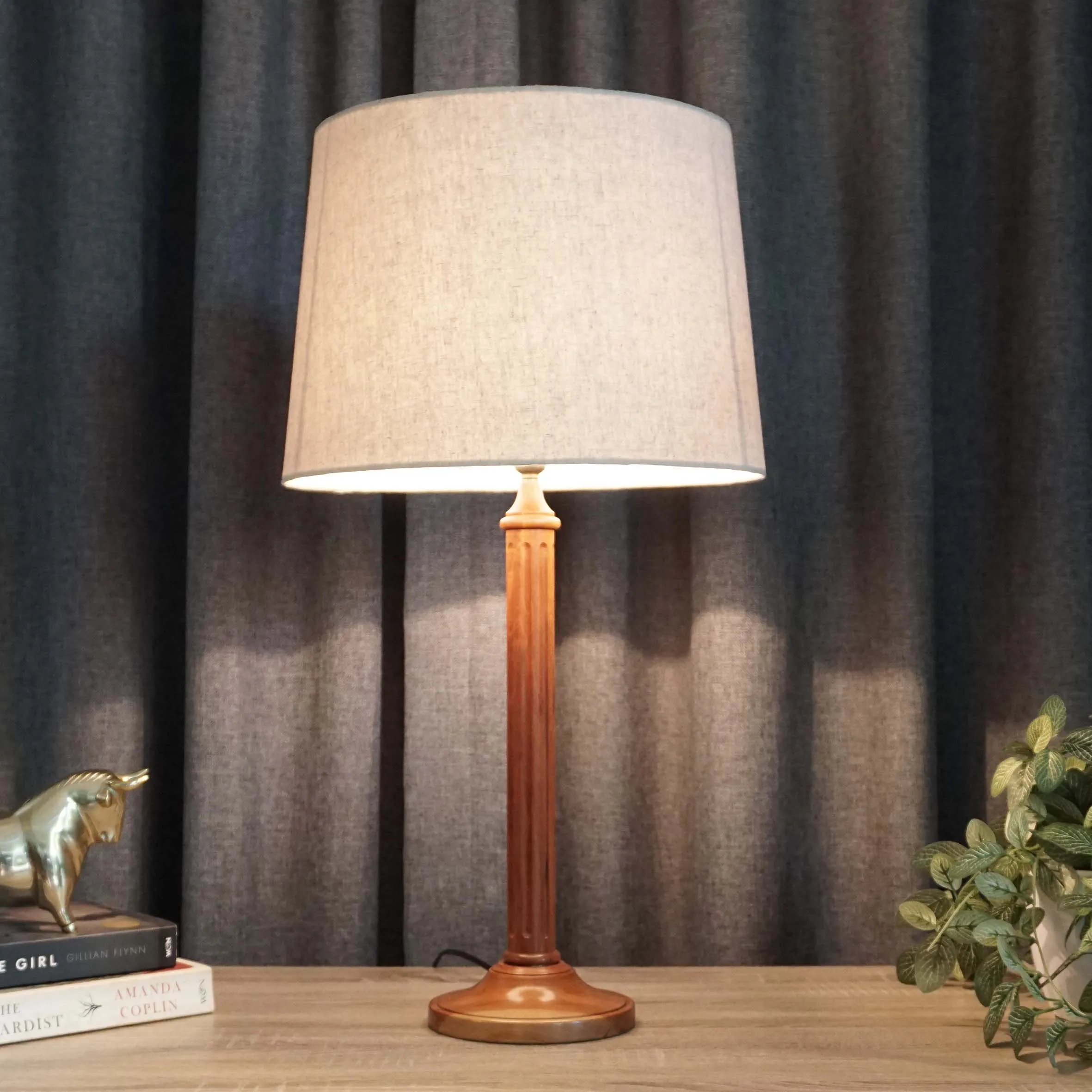 Straight Carved Wooden Lamp