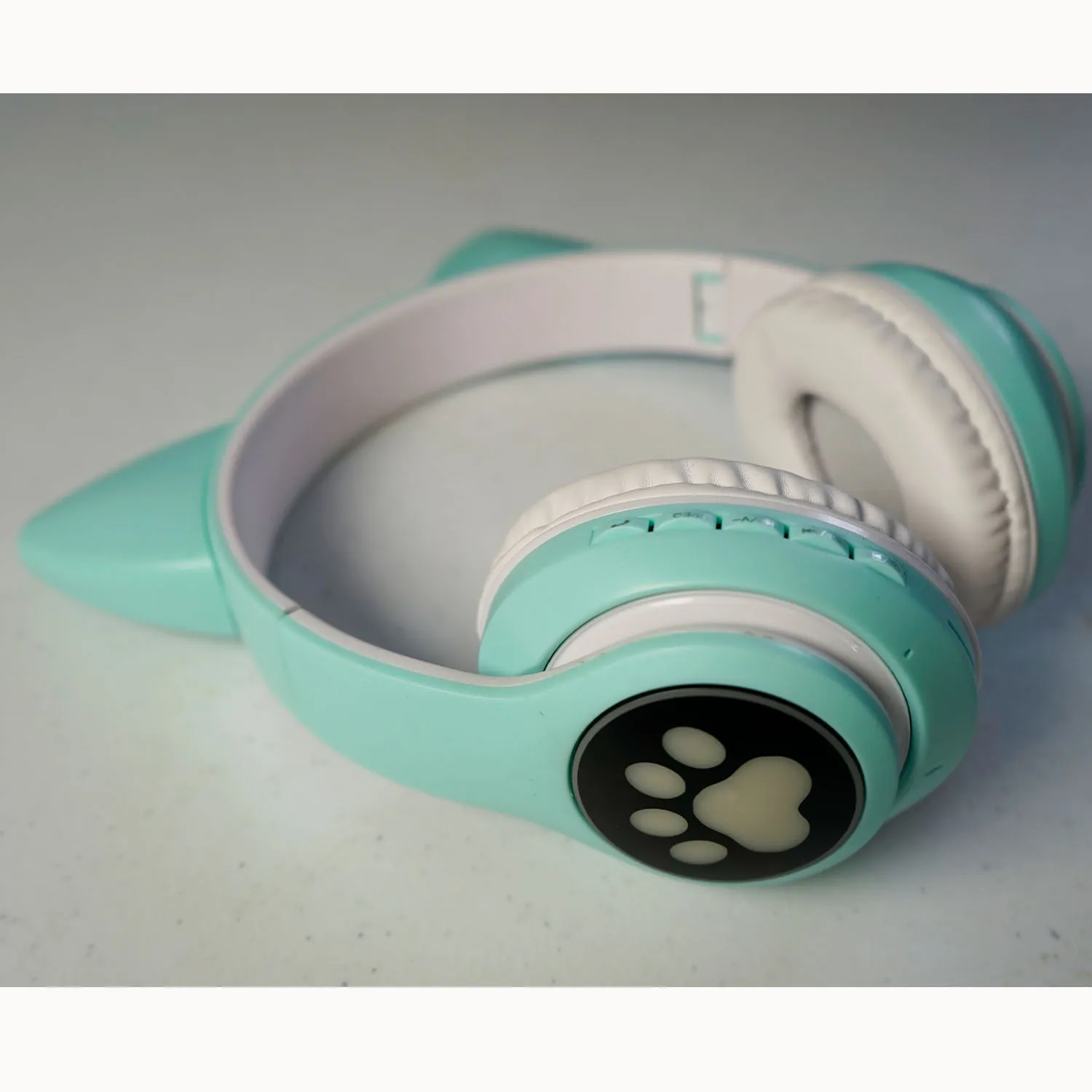 Verdigris Kitty Headphones
