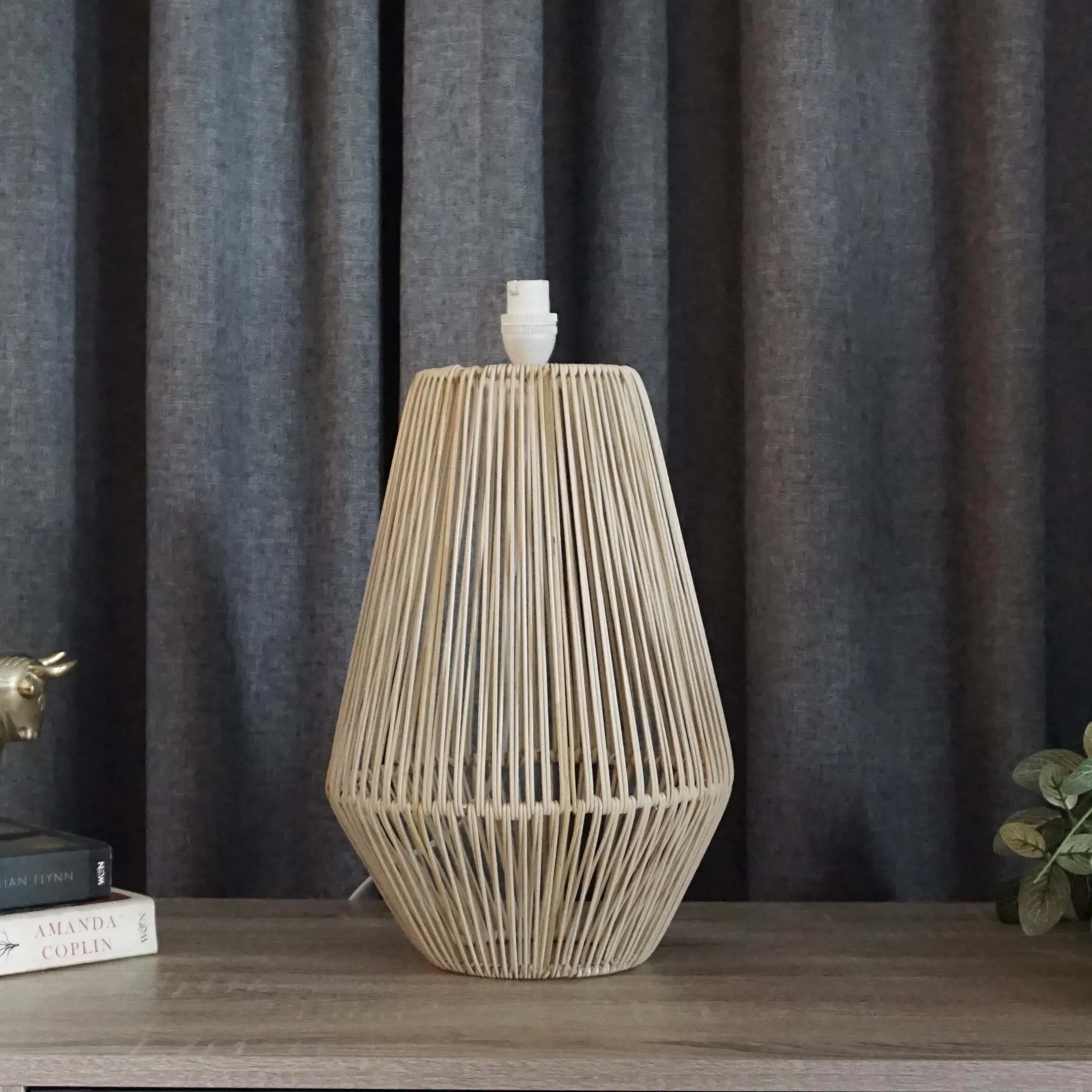 Cream Woven Lamp