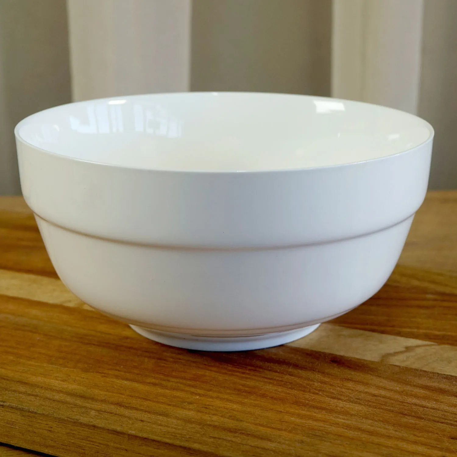 White Bowl with Wide Lip