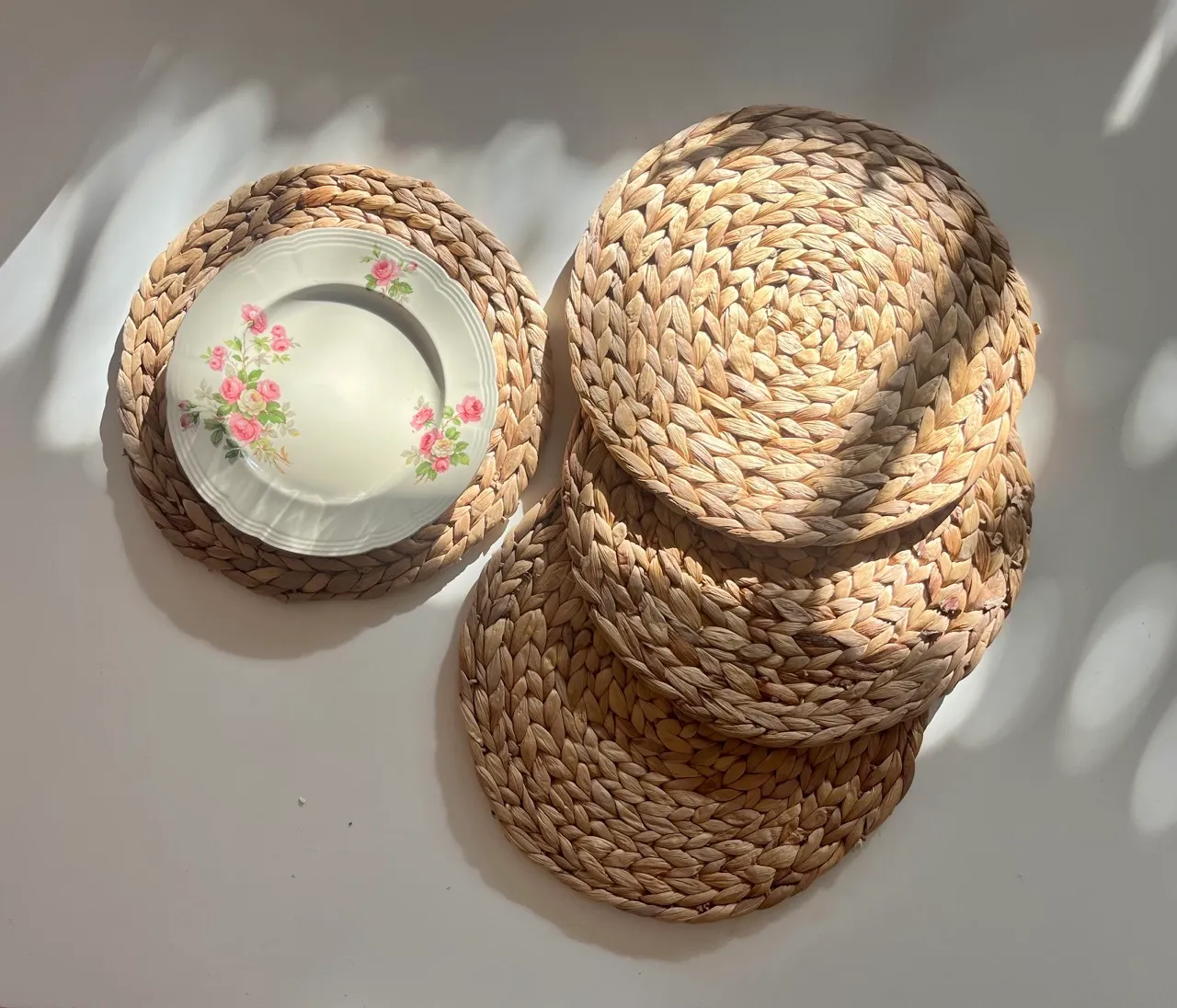 Natural Woven Seagrass Placemat