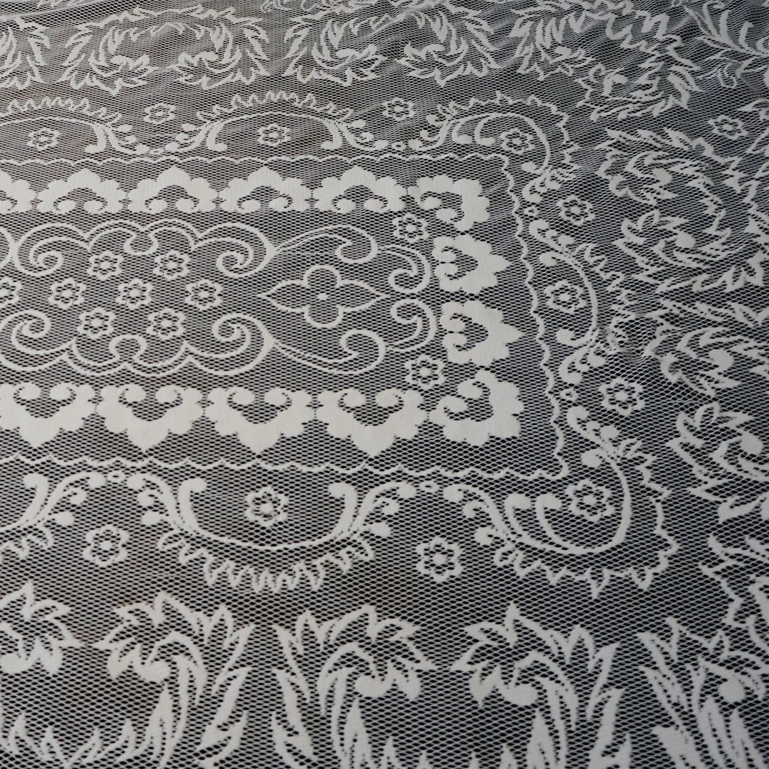 Lace Patterned Tablecloth