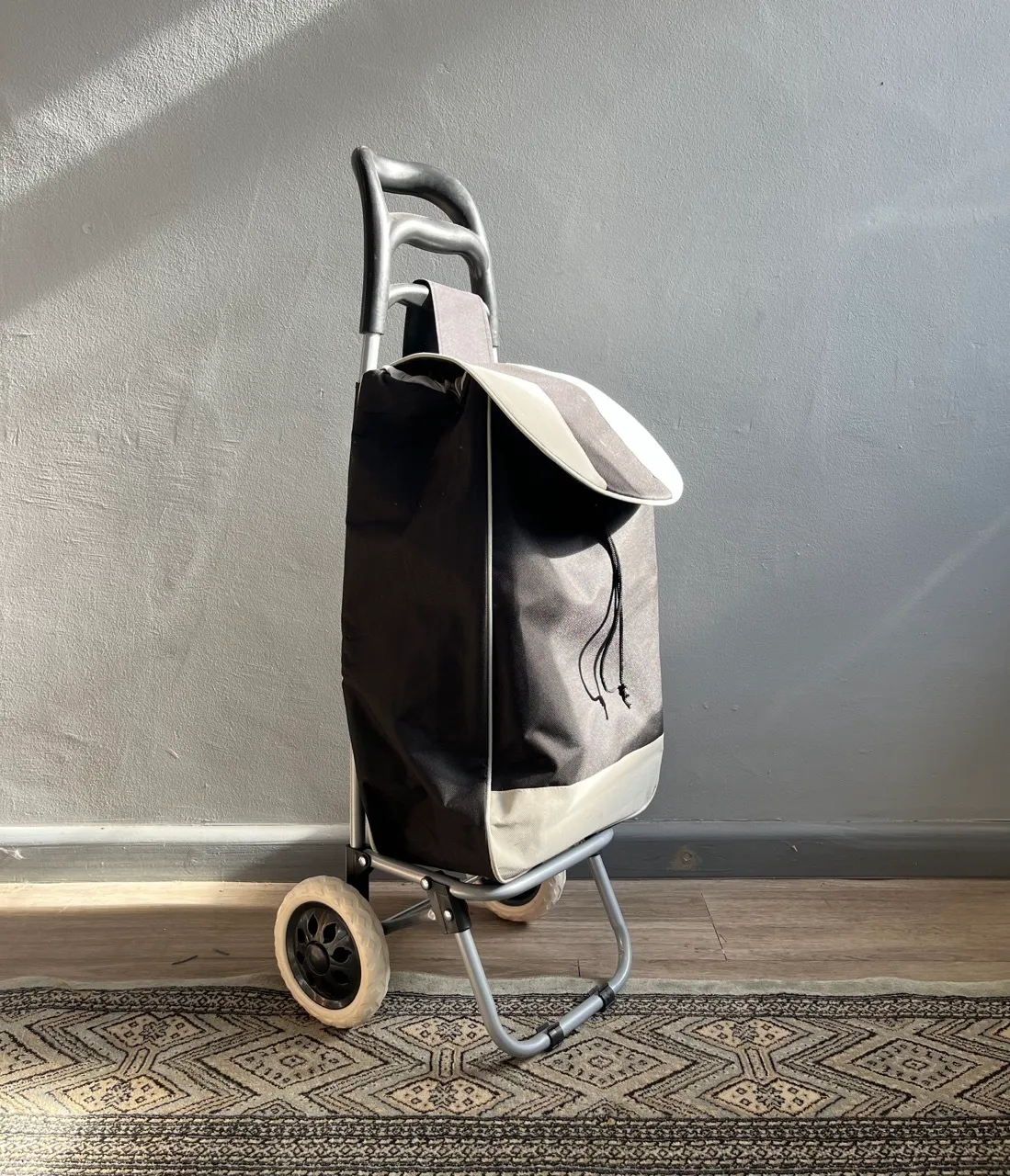 Black Shopping Trolley Bag