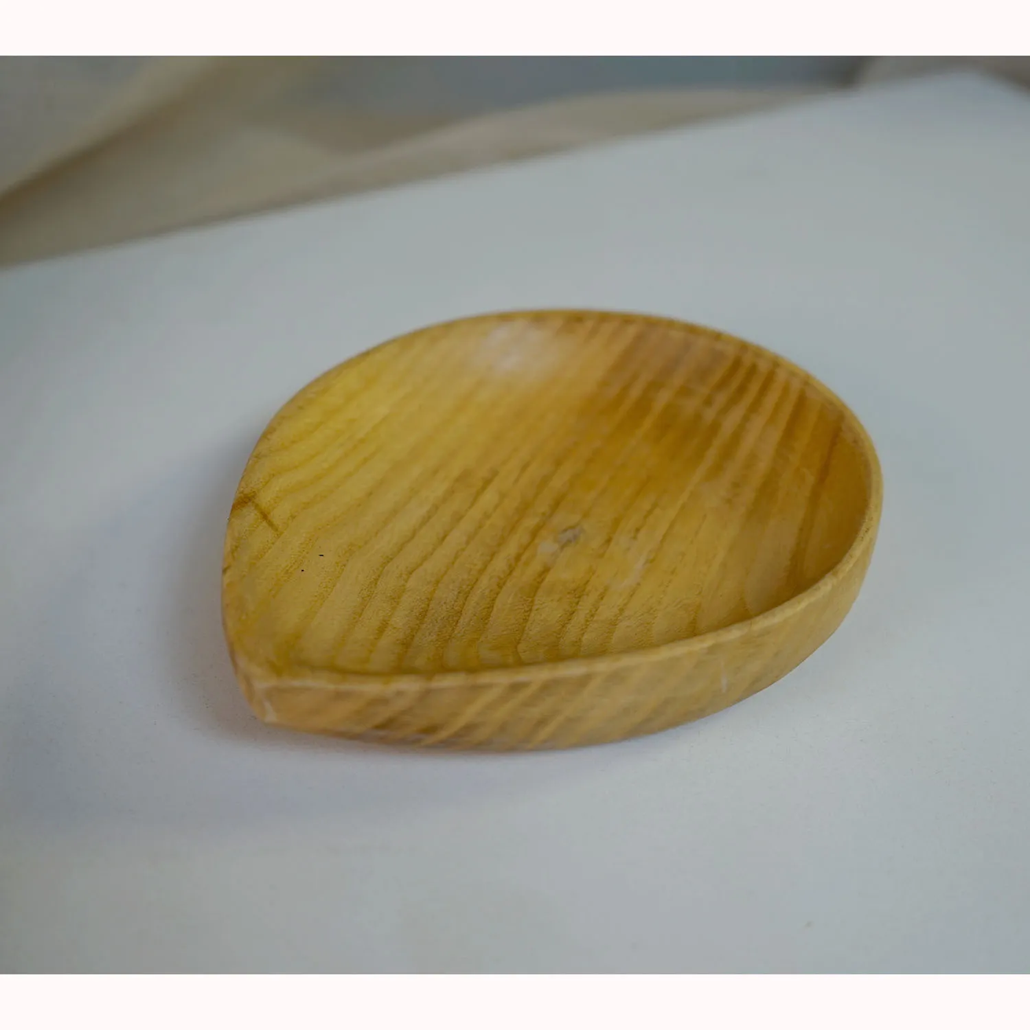 Small Comma Wood Bowl 