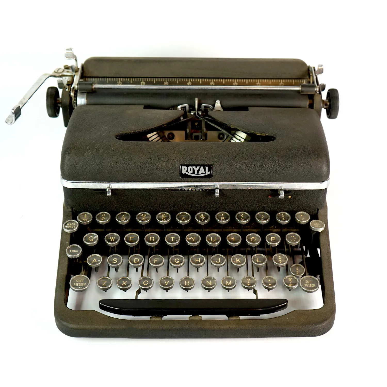 40's Royal Quiet De Luxe Typewriter